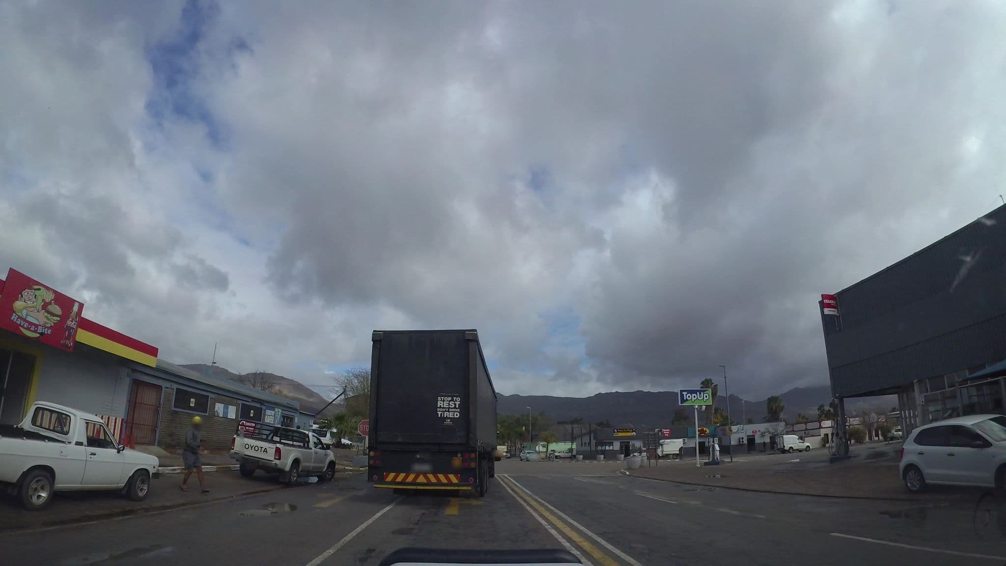 Street view near Kardouw Farmhouse, Citrusdal — © kaartcam (CC BY-SA · Mapillary)