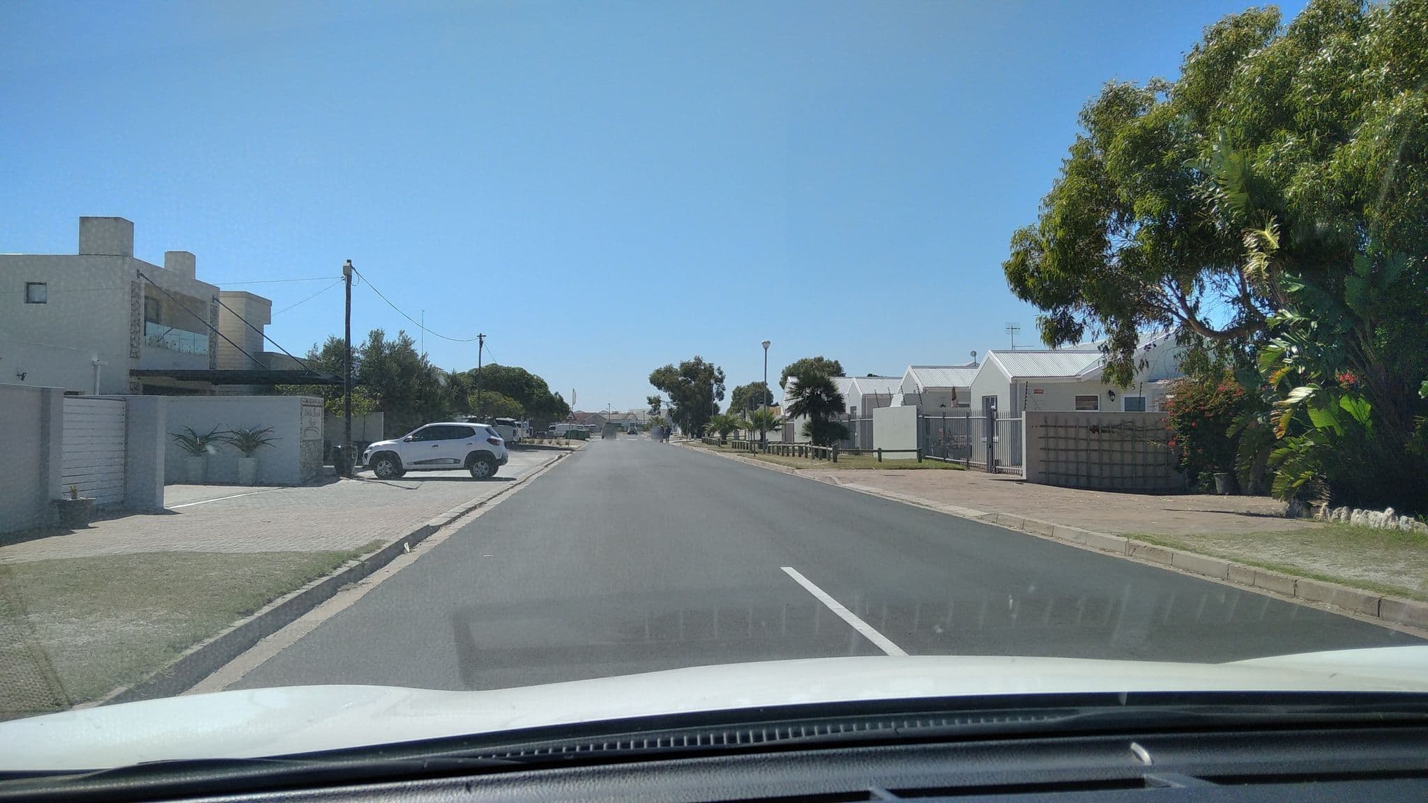 Street view near Windchasers Backpackers, Langebaan — © leighgr (CC BY-SA · Mapillary)