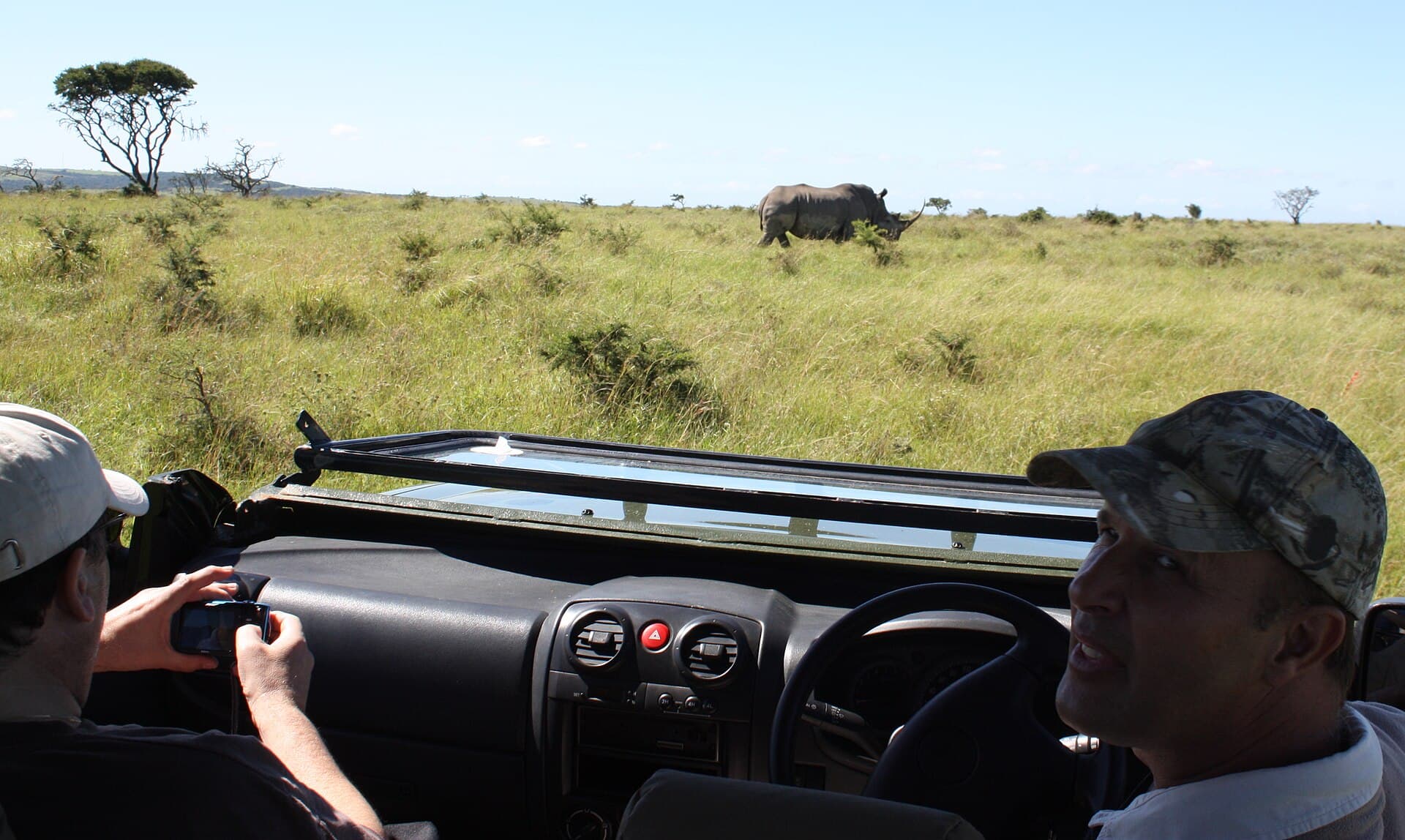 Mpongo Private Game Reserve (via Wikimedia Commons, CC BY 2.0)