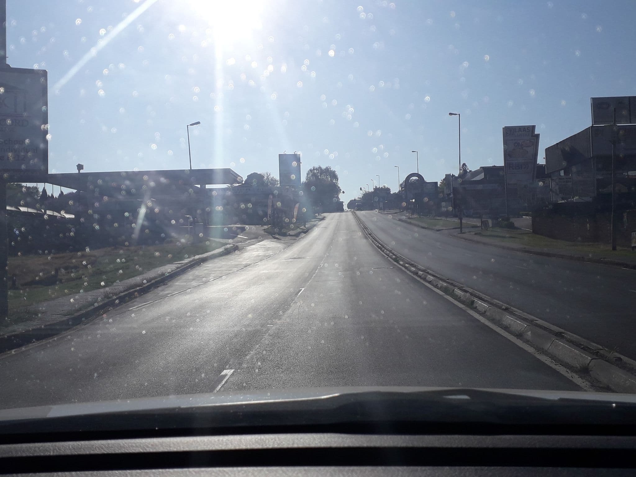Street view near Hotel Mercure, Randburg — © lenah (CC BY-SA · Mapillary)