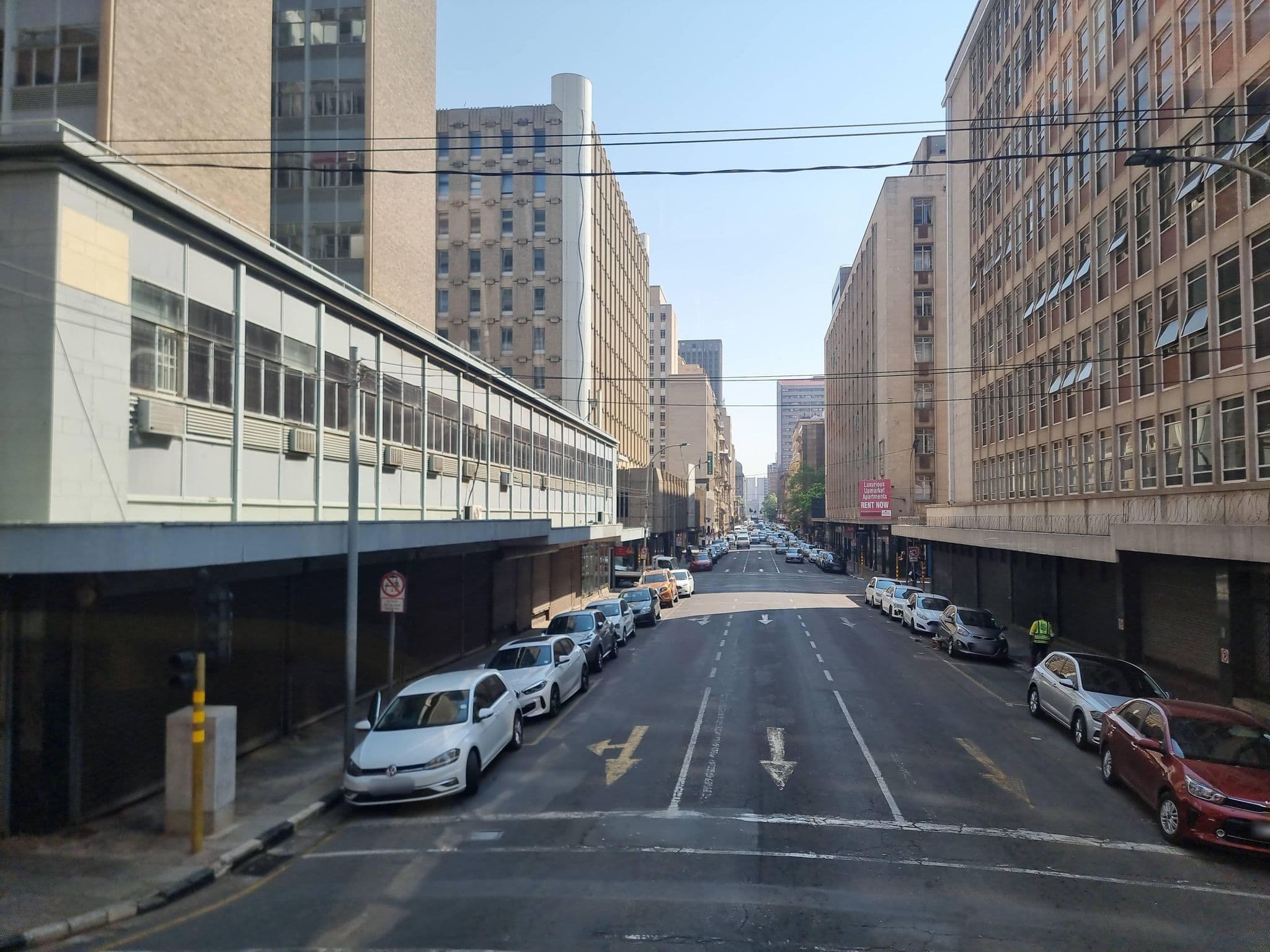 Street view near Ike's Restaurant @ Reef Hotel Johannesburg, Johannesburg — © mapfool (CC BY-SA · Mapillary)