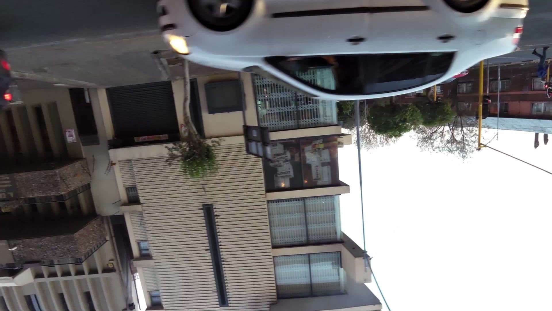 Street view near Planet Hotel, Johannesburg — © kaartcam (CC BY-SA · Mapillary)