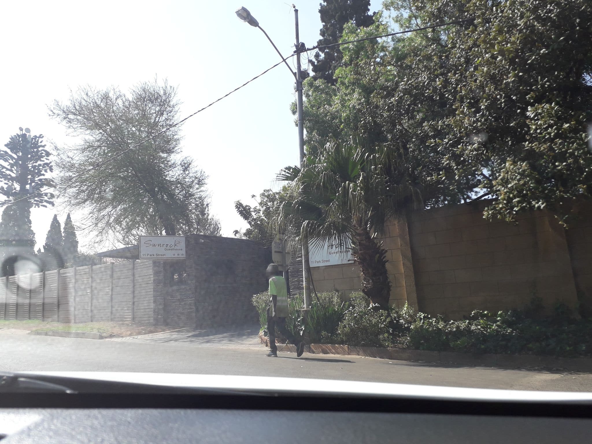 Street view near Sunrock Guesthouse, Eden Glen — © ralebipi (CC BY-SA · Mapillary)