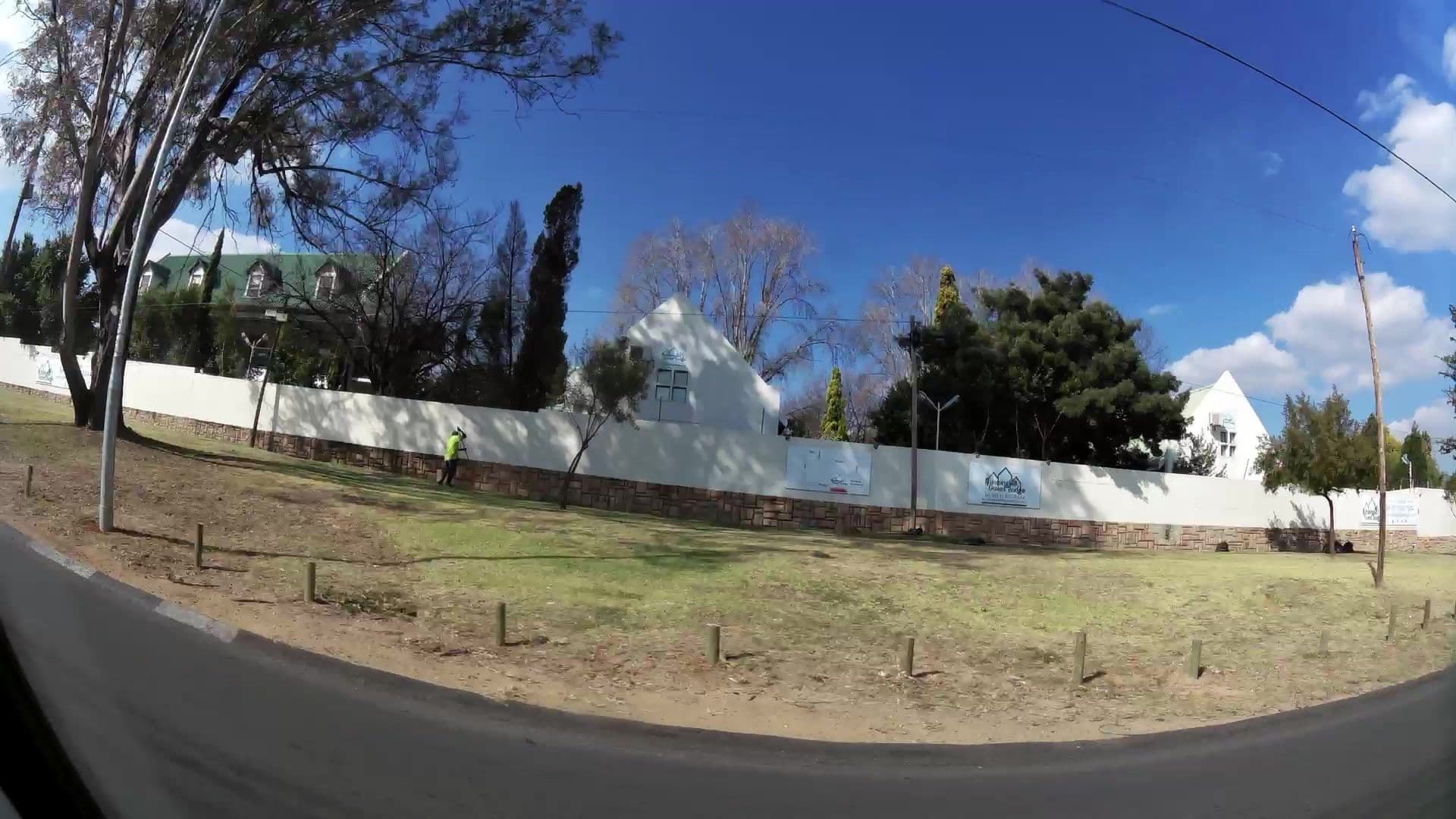 Street view near Sunninghill Guestlodge, Midrand — © kaartcam (CC BY-SA · Mapillary)