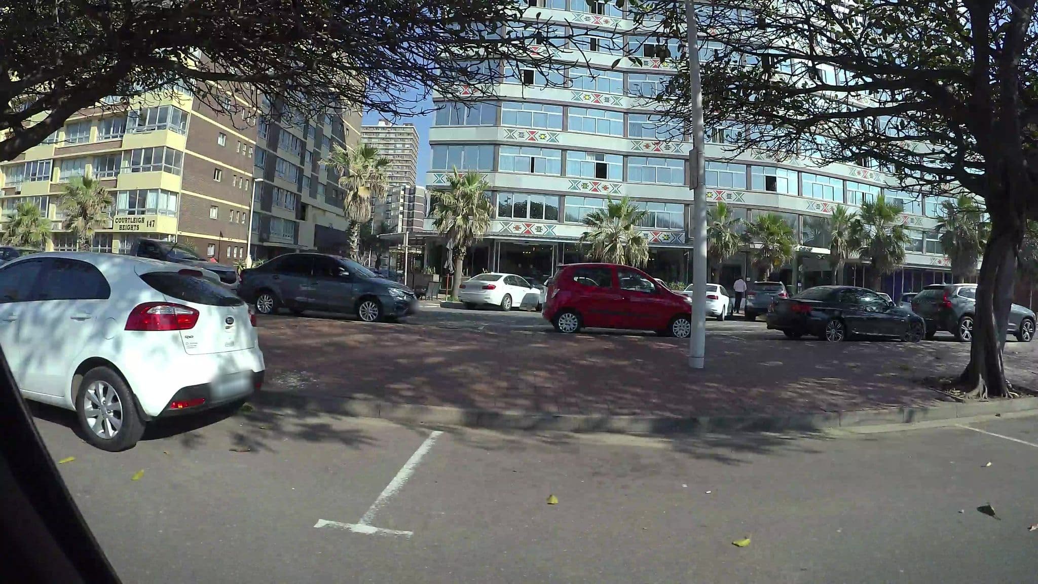 Street view near Belaire Suites Durban, Durban — © kaart_3 (CC BY-SA · Mapillary)