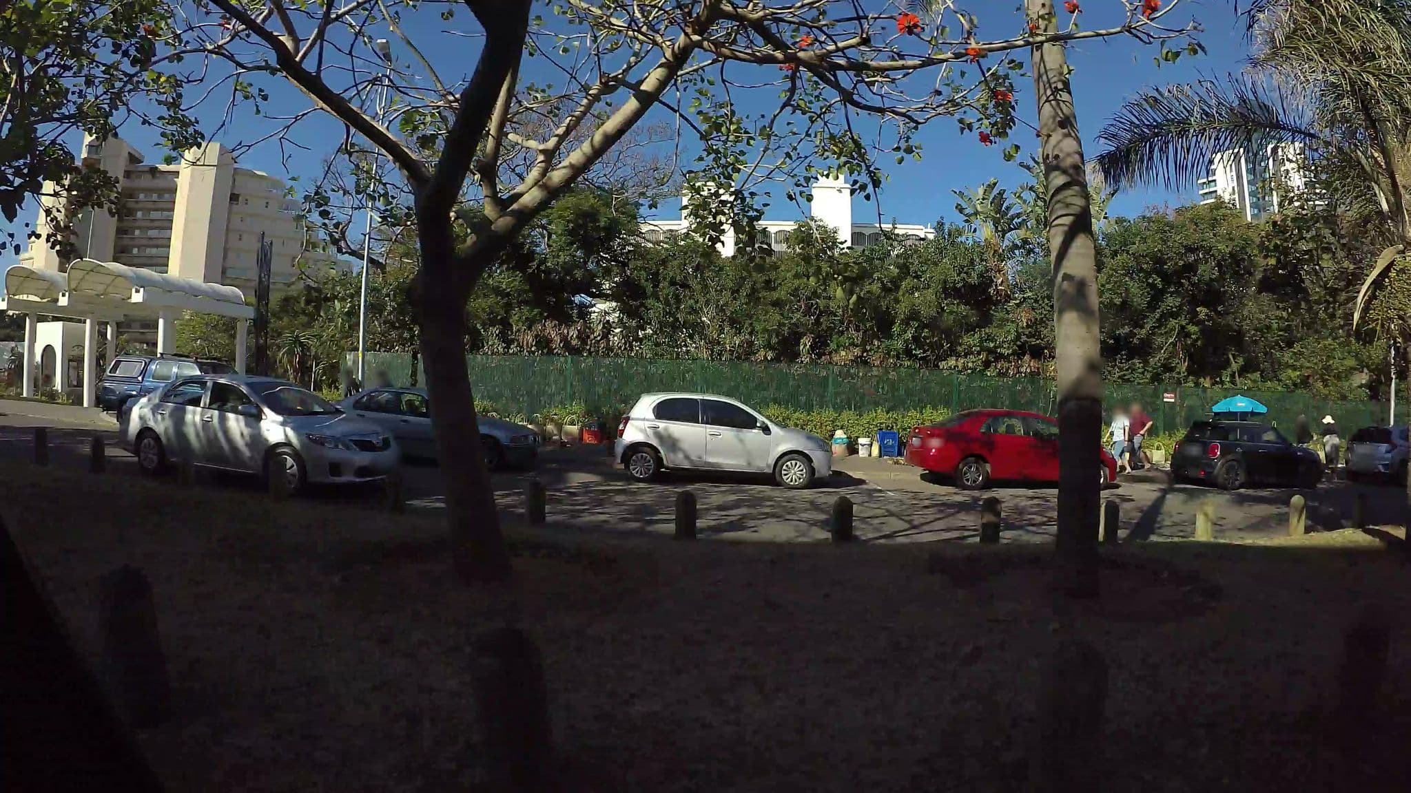 Street view near Cabana Beach, Southern Sun, eMdloti — © kaart_3 (CC BY-SA · Mapillary)