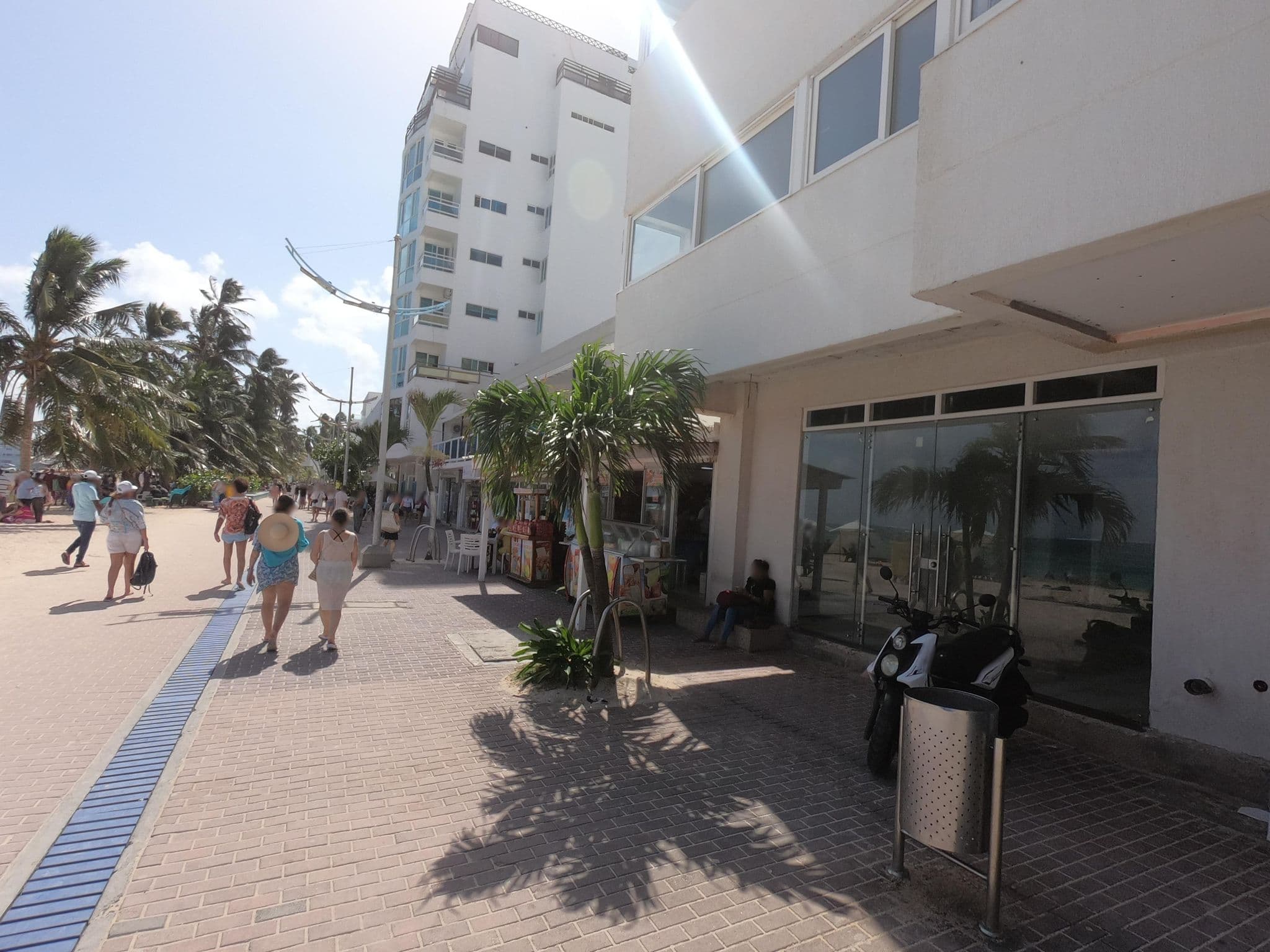 Street view near Sarie Bay Inn, San Andrés — © angoca (CC BY-SA · Mapillary)