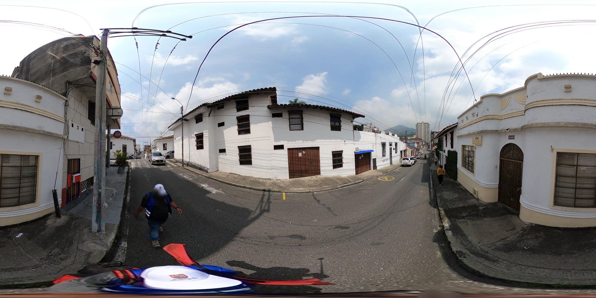 Street view near CasaCamaleon-Hostal, Cali — © christiancasa (CC BY-SA · Mapillary)