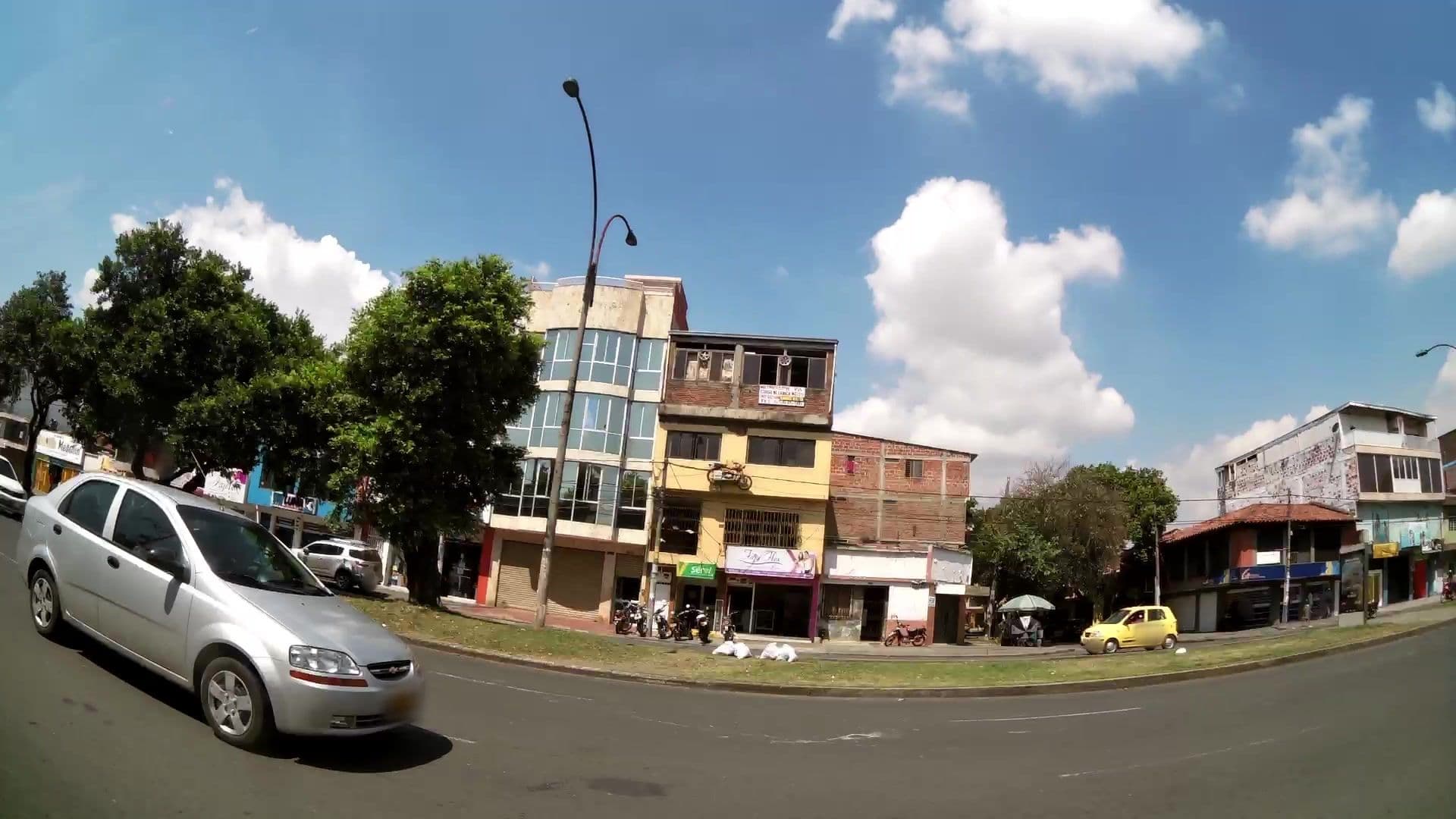 Street view near Aparta Hotel Noches De Luna, Cali — © kaartcam (CC BY-SA · Mapillary)