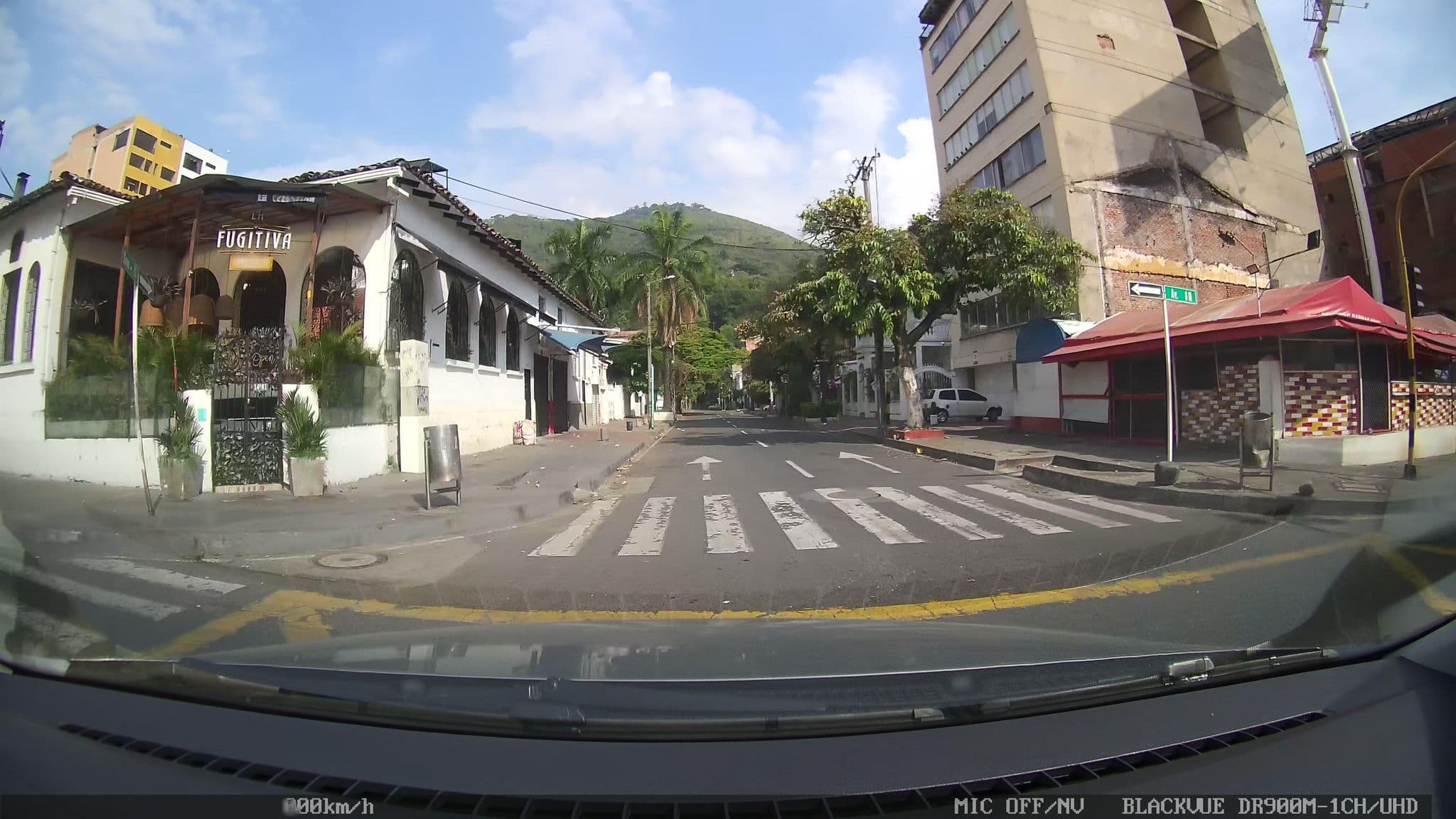 Street view near Hostal La Mercedes Boutique, Cali — © kaart_2 (CC BY-SA · Mapillary)