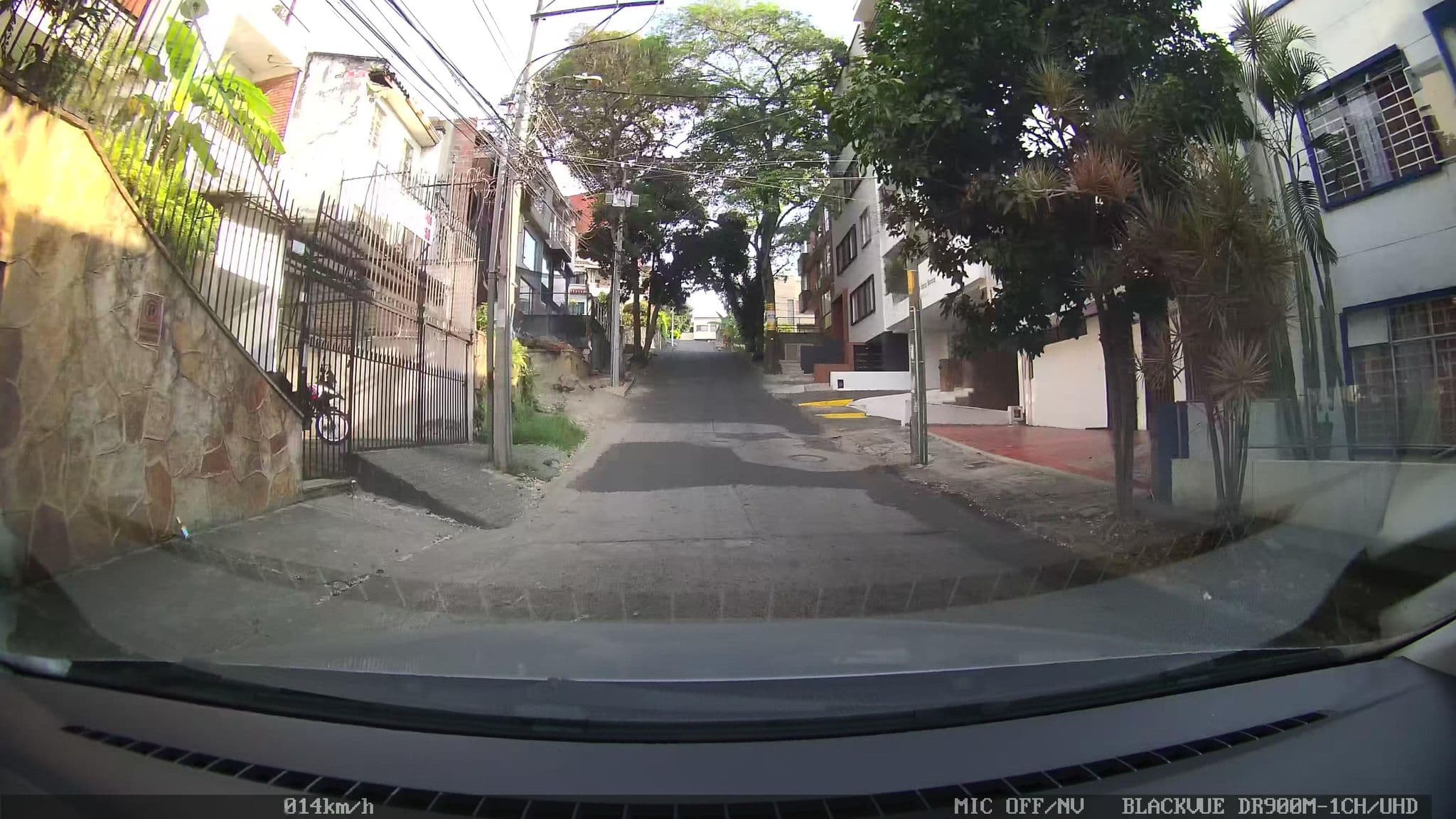 Street view near la casa del gato, Cali — © kaart5 (CC BY-SA · Mapillary)