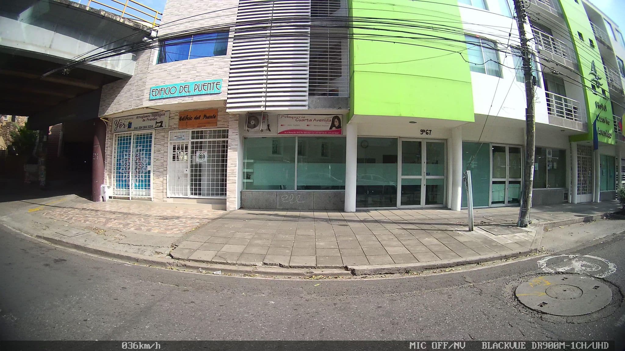Street view near Caelum Hostel, Cali — © kaart_2 (CC BY-SA · Mapillary)