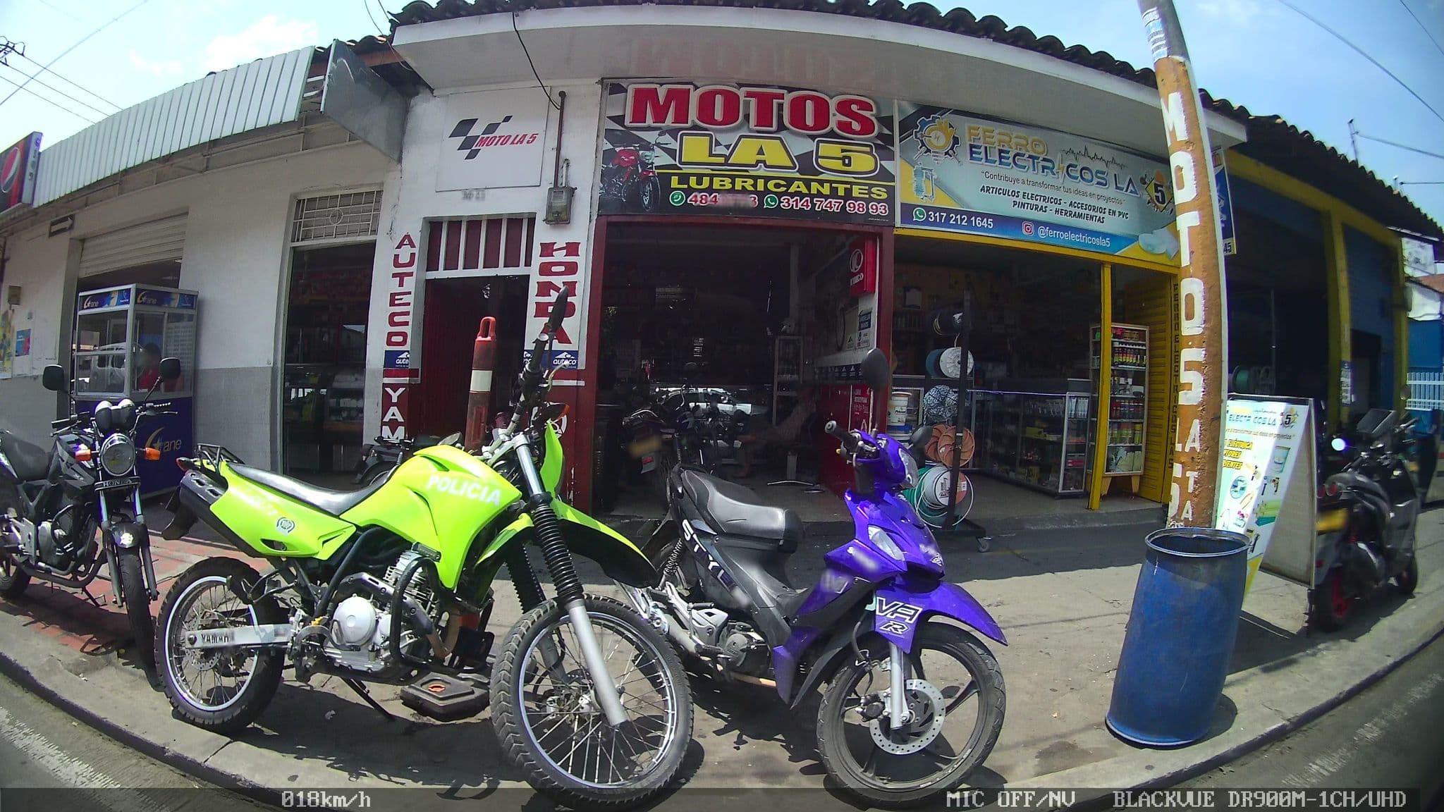 Street view near Apartahotel Jardin Real, Cali — © kaart_2 (CC BY-SA · Mapillary)