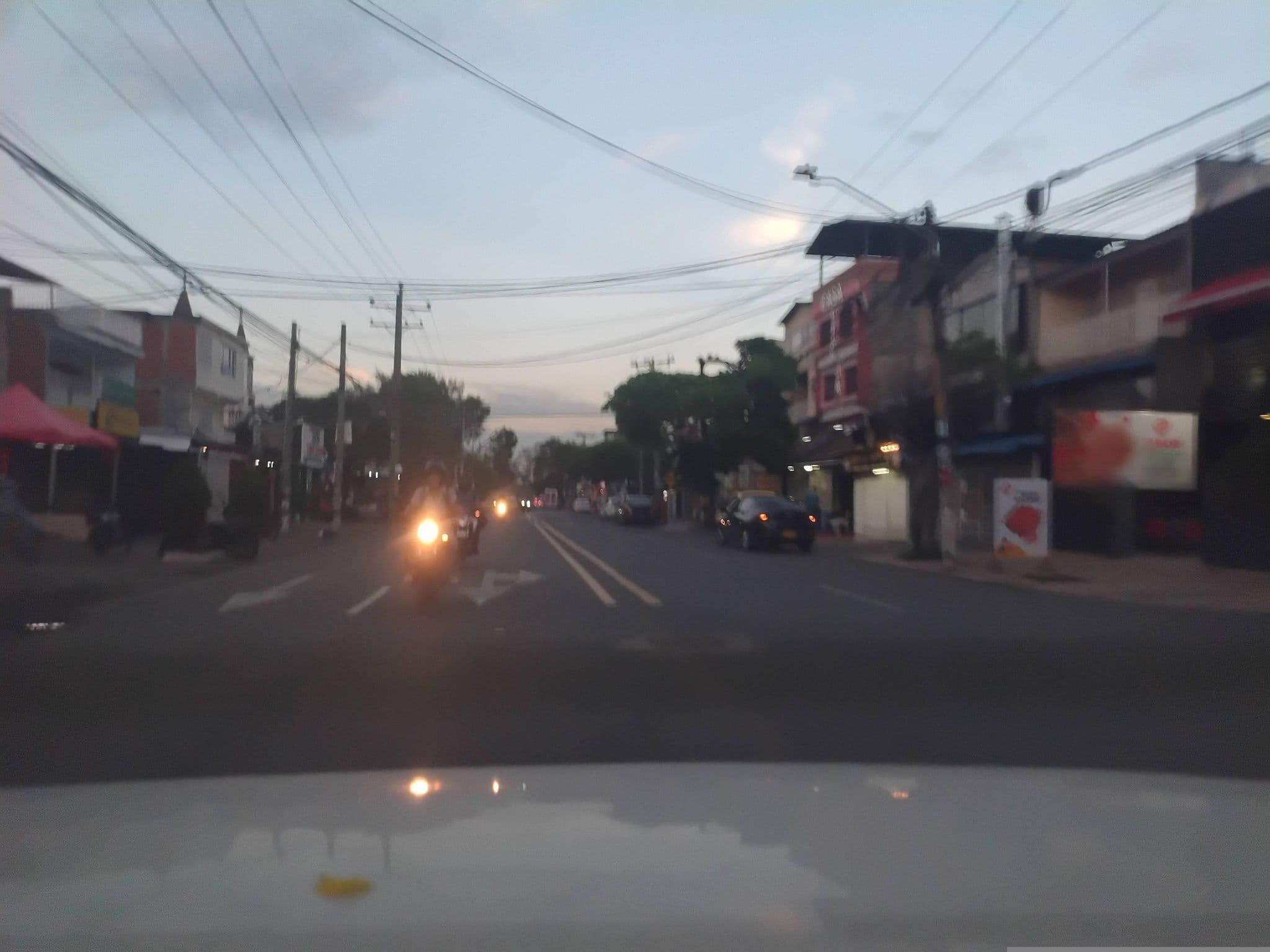 Street view near Motel Casa Vieja, Cali — © Empanada (CC BY-SA · Mapillary)