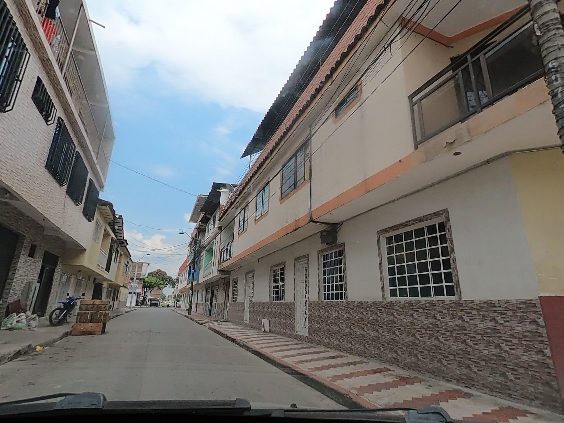 Street view near Hotel El Faro Del 18, Cali — © GrupoVial (CC BY-SA · Mapillary)