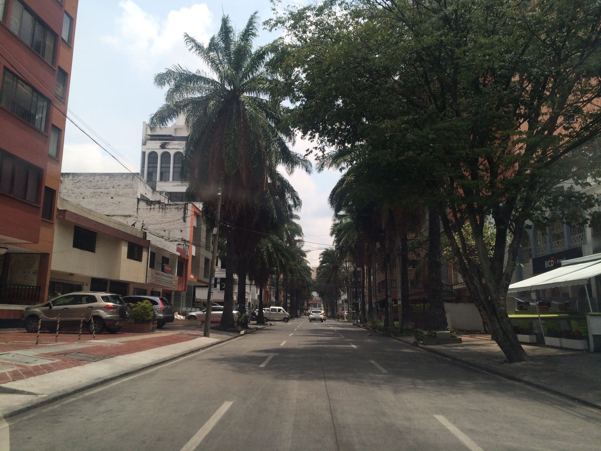 Street view near Ofihotel, Cali — © gtq (CC BY-SA · Mapillary)