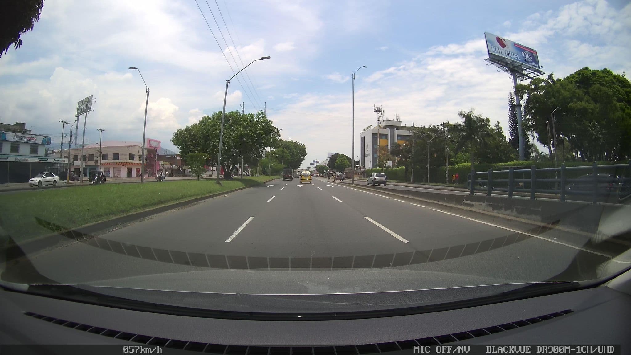 Street view near Hospedaje La 3A, Cali — © kaart5 (CC BY-SA · Mapillary)