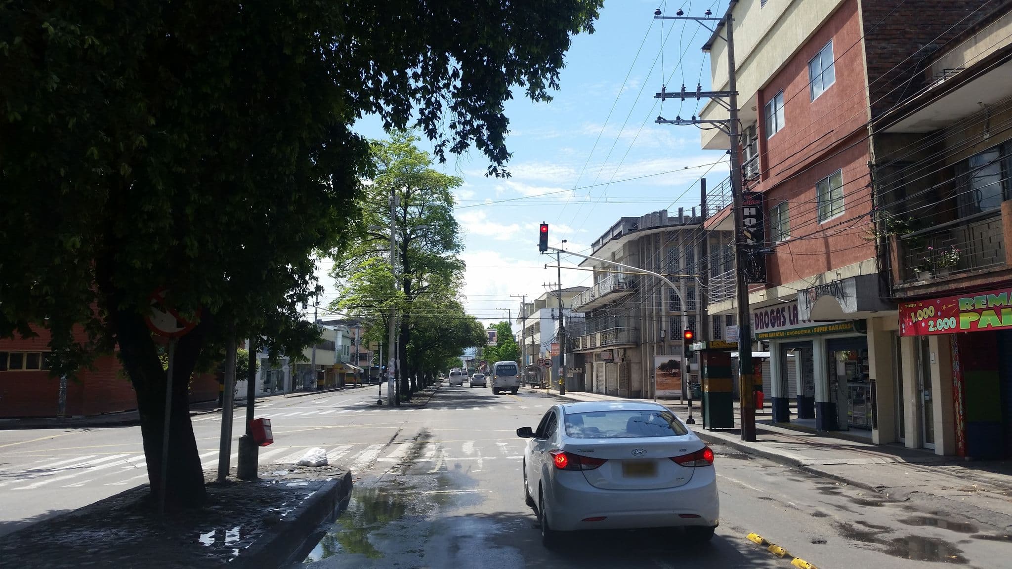 Street view near Bbva Horizonte Pensiones Y Cesantias, Neiva — © ejegg (CC BY-SA · Mapillary)