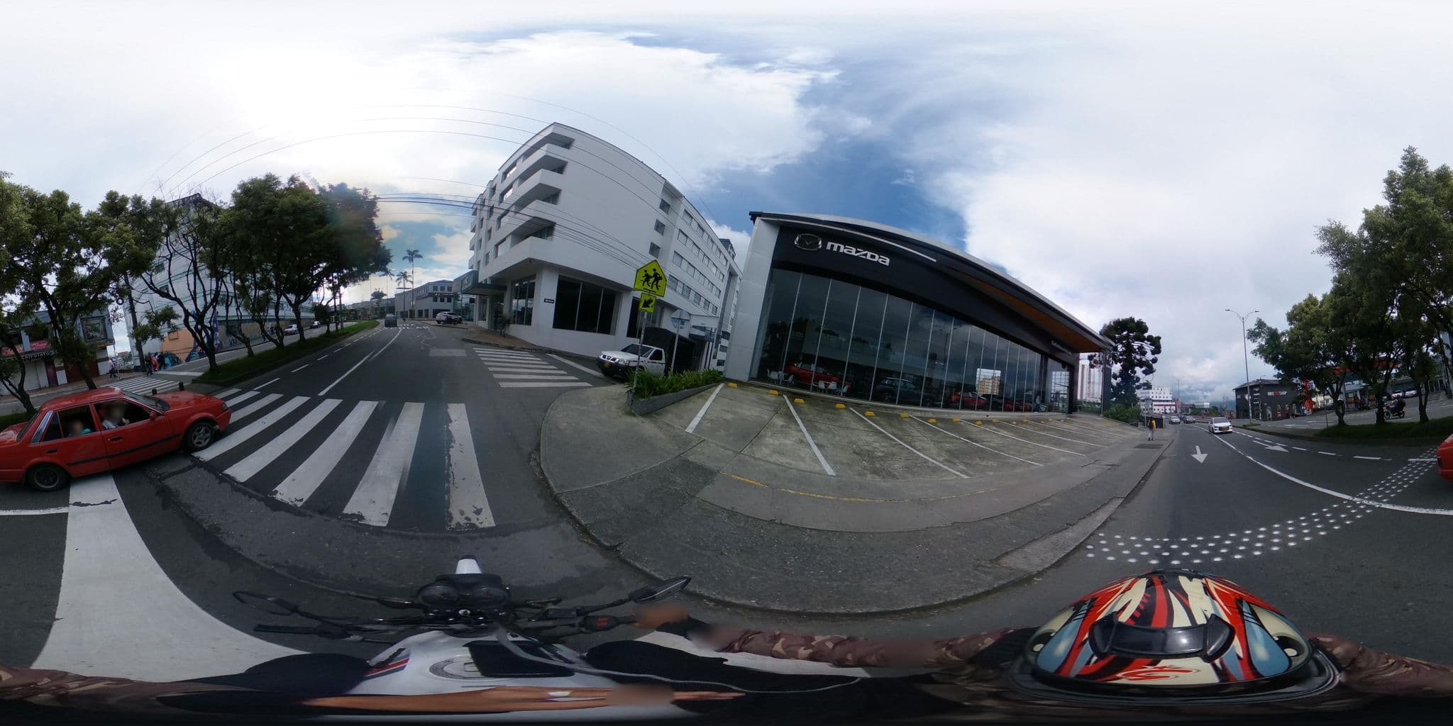 Street view near La Gran Vía, Manizales — © masora (CC BY-SA · Mapillary)