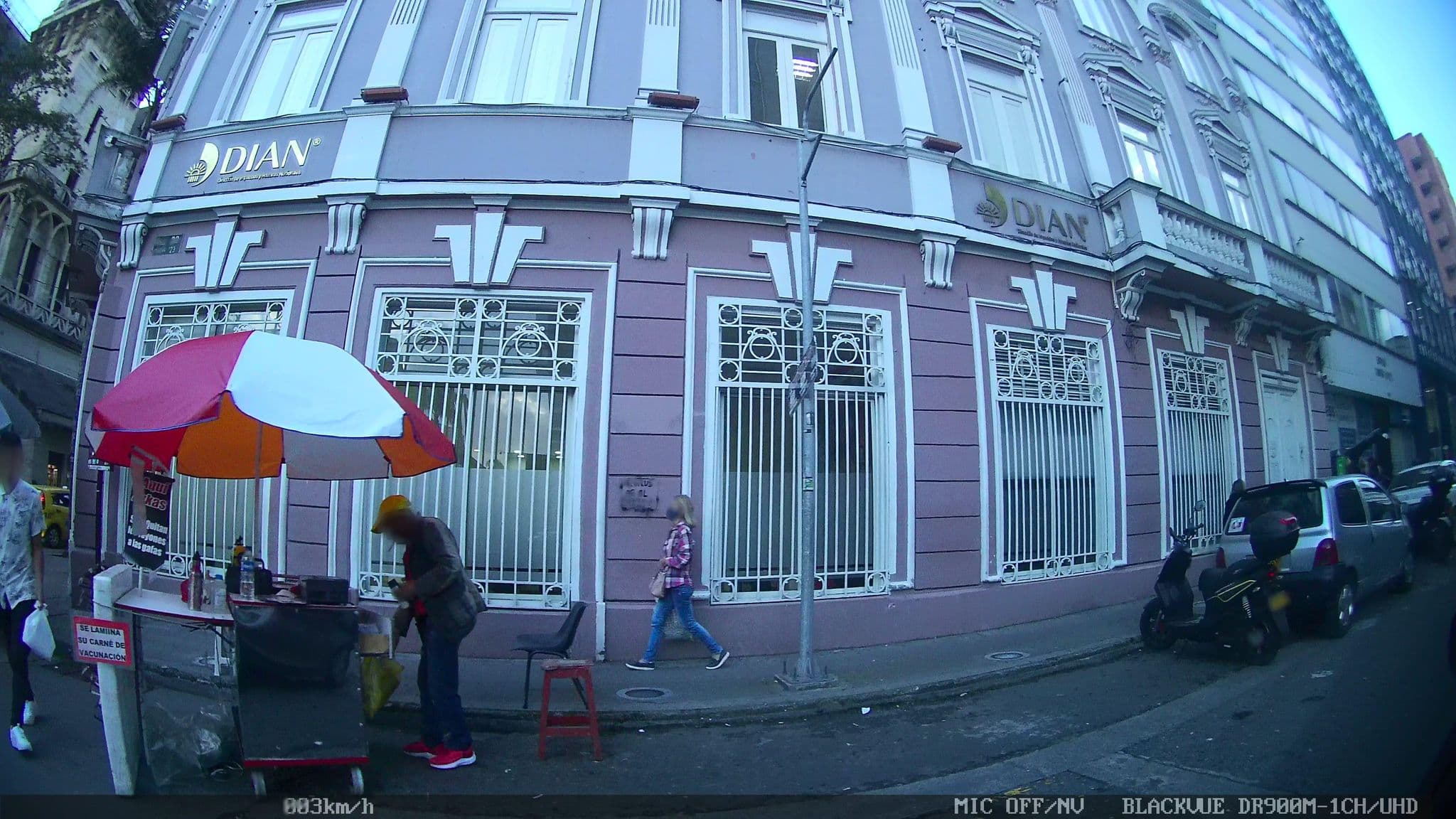 Street view near Hotel La Republica, Manizales — © kaart_2 (CC BY-SA · Mapillary)
