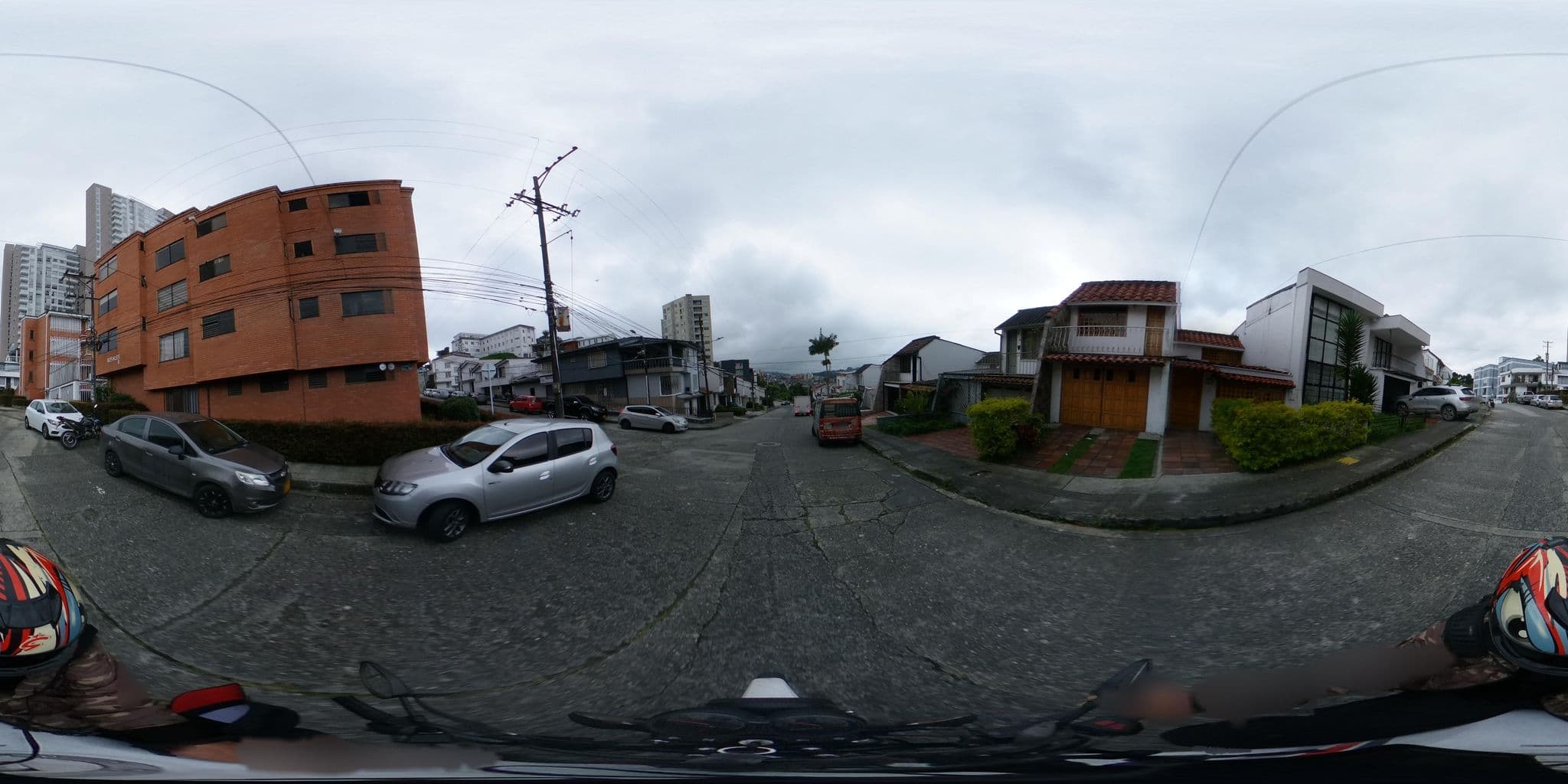 Street view near Casa Caturro Hostal Café, Manizales — © masora (CC BY-SA · Mapillary)