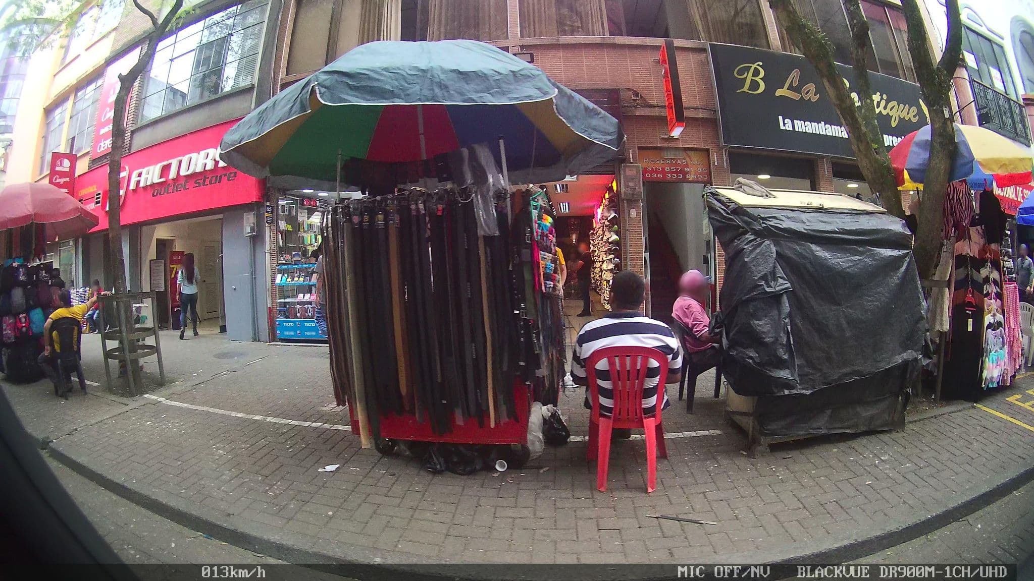 Street view near Astorias Hotel, Pereira — © kaart_2 (CC BY-SA · Mapillary)