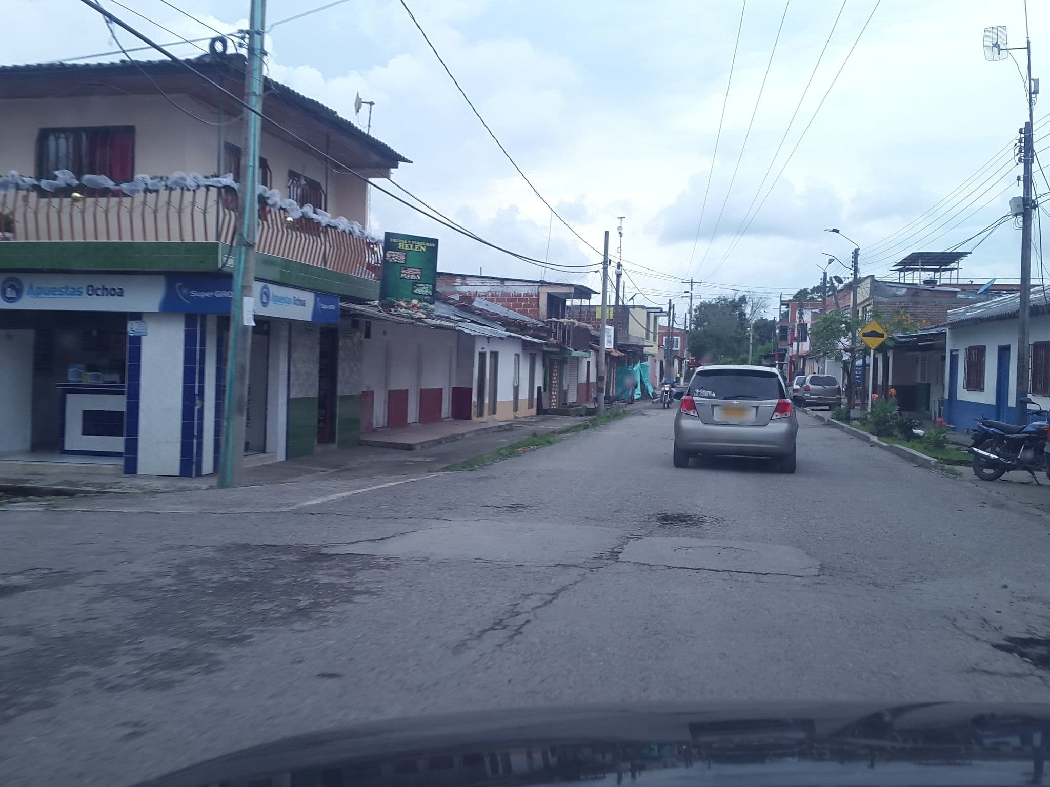 Street view near Veraneras del Quindío, La Tebaida — © rpachon19 (CC BY-SA · Mapillary)