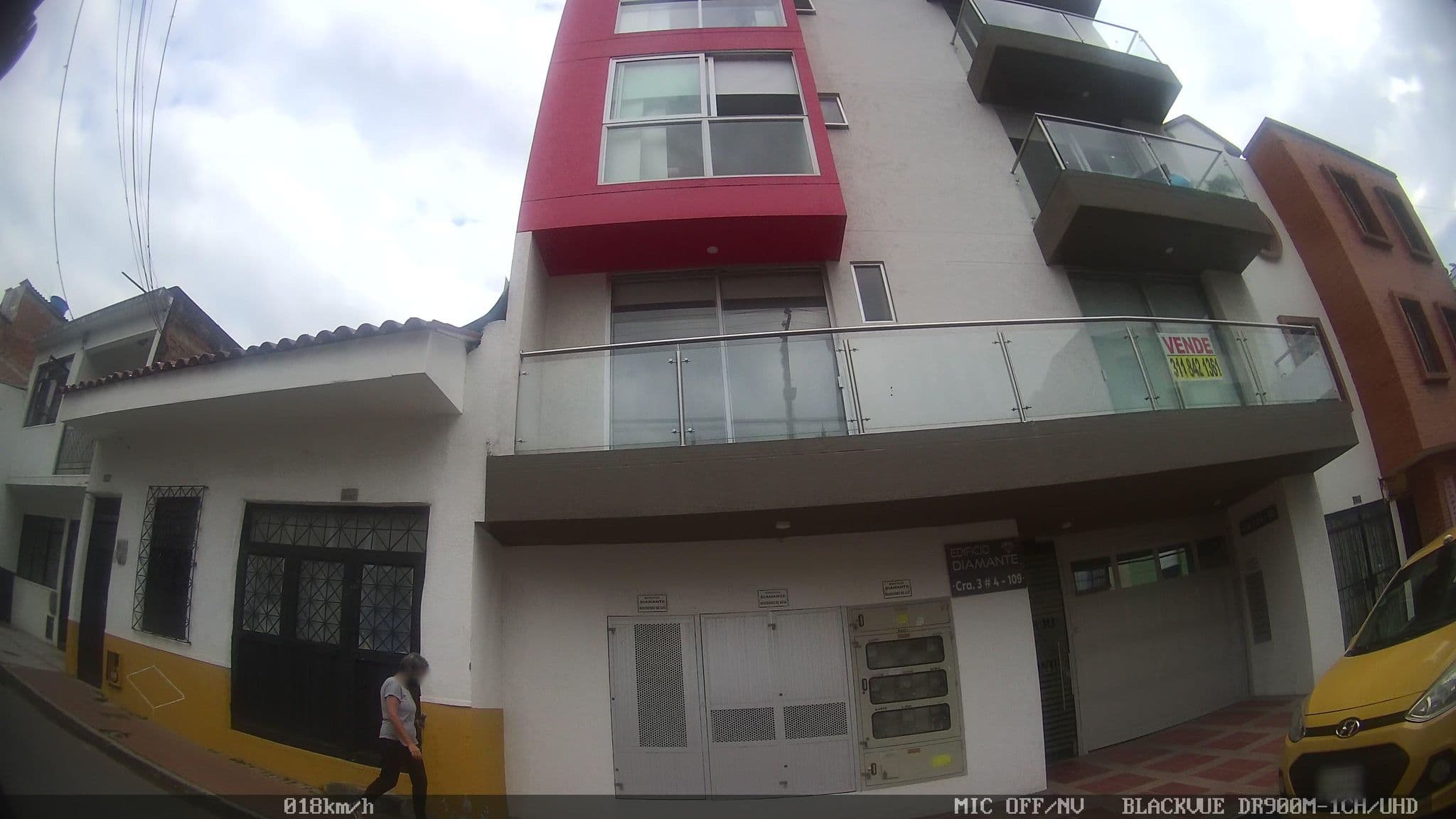 Street view near Hostal de la Pola, Ibagué — © kaart_2 (CC BY-SA · Mapillary)