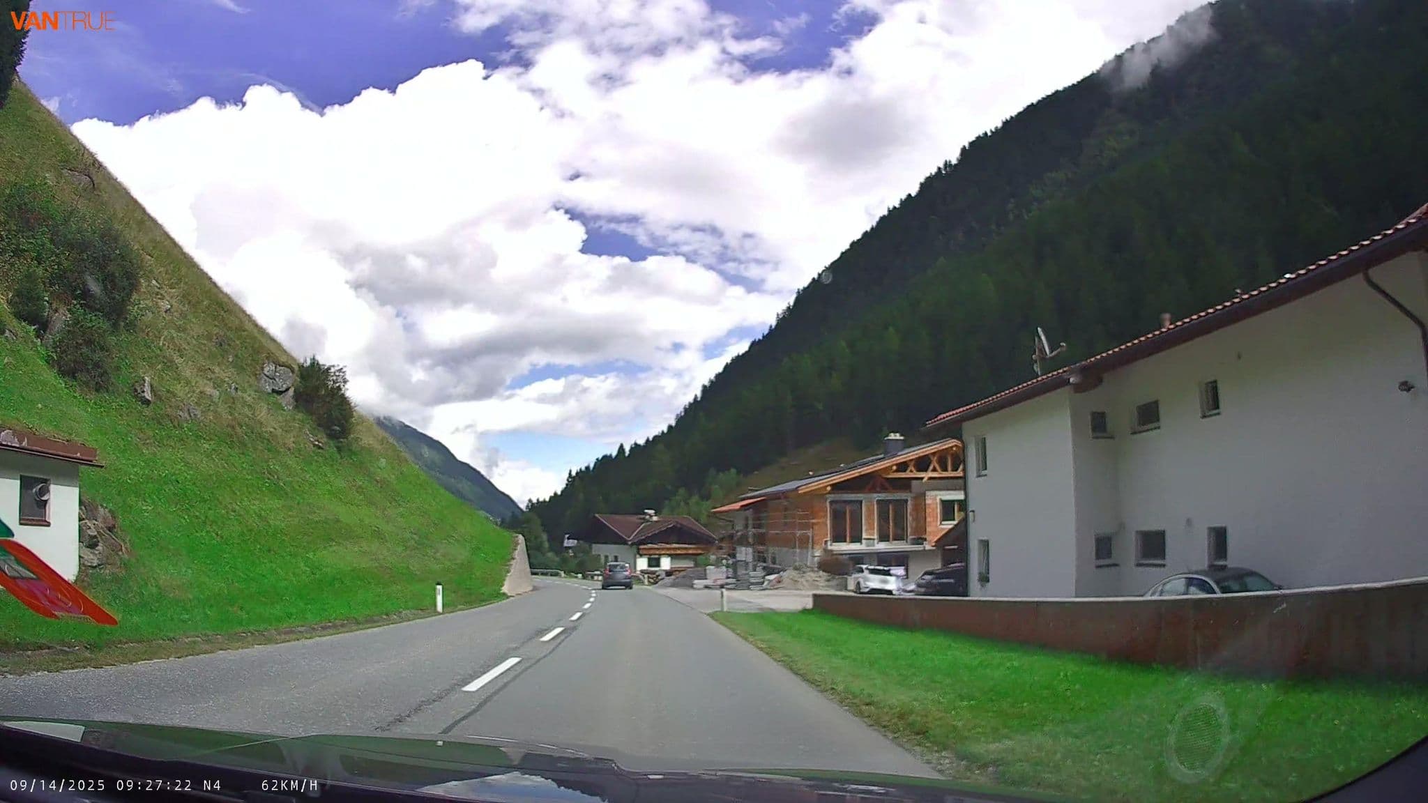 Street view near Appartementhaus Gleirscher, Neustift im Stubaital — © fcignat (CC BY-SA · Mapillary)