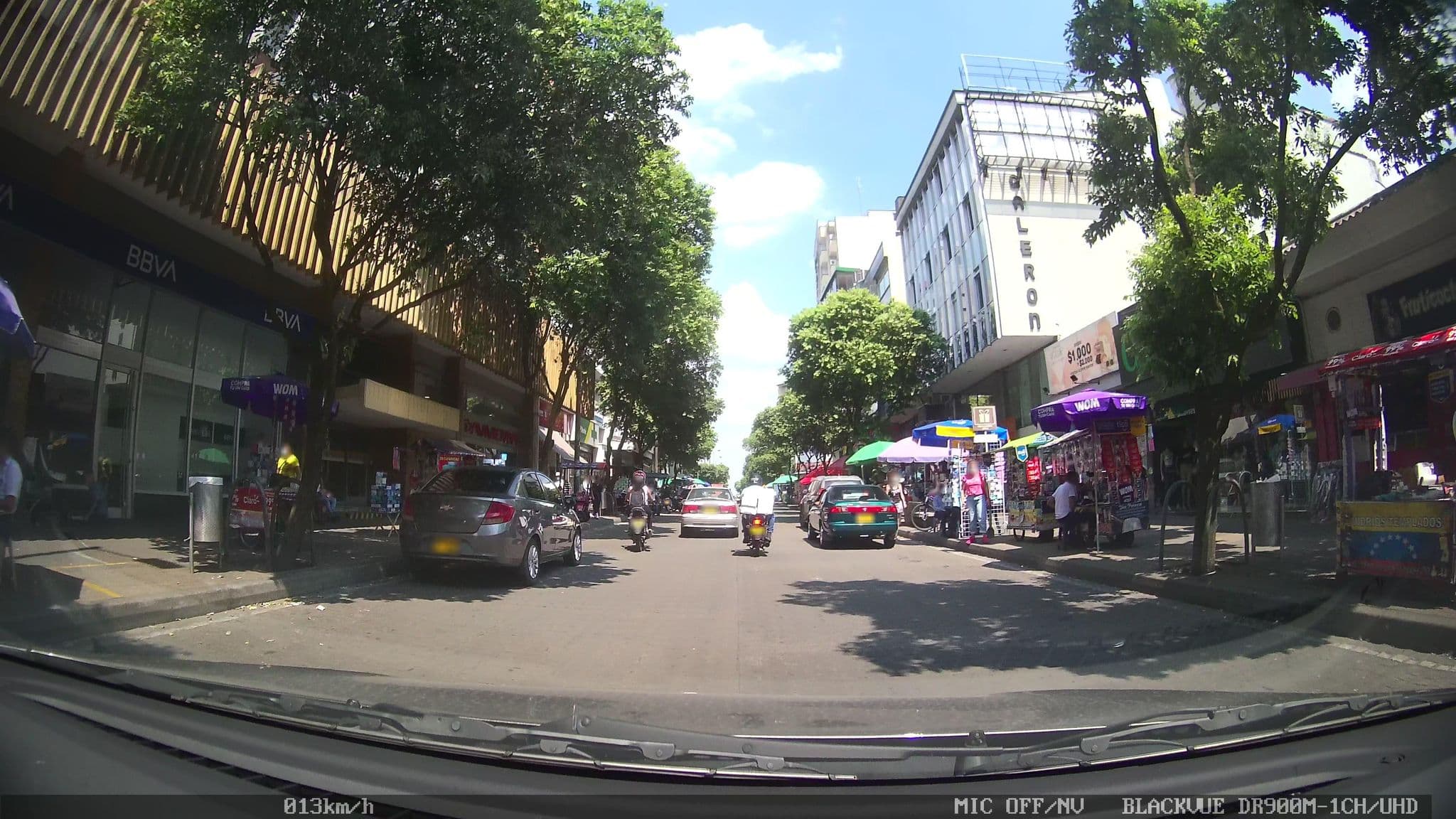 Street view near Hotel Galeron Ltda, Villavicencio — © kaart_2 (CC BY-SA · Mapillary)