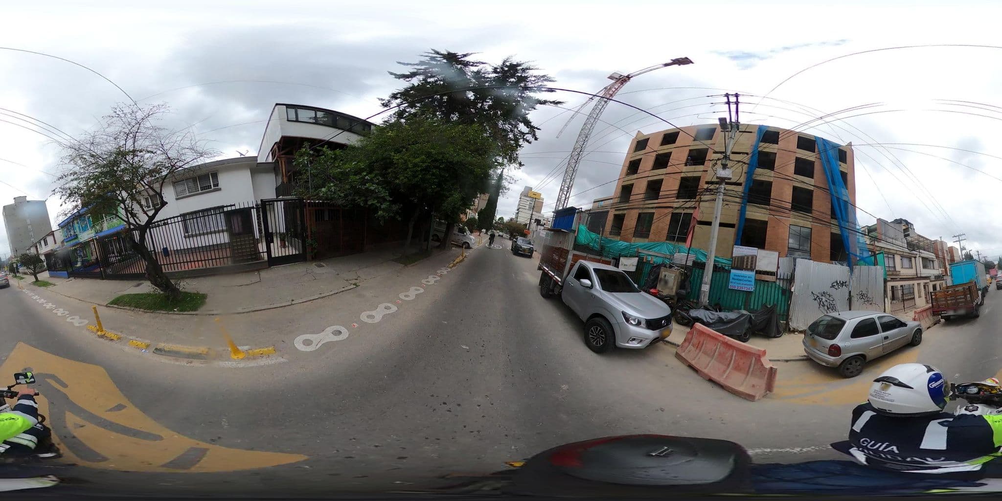 Street view near Boyacá Turismo Express, Bogotá — © jramonSDM (CC BY-SA · Mapillary)