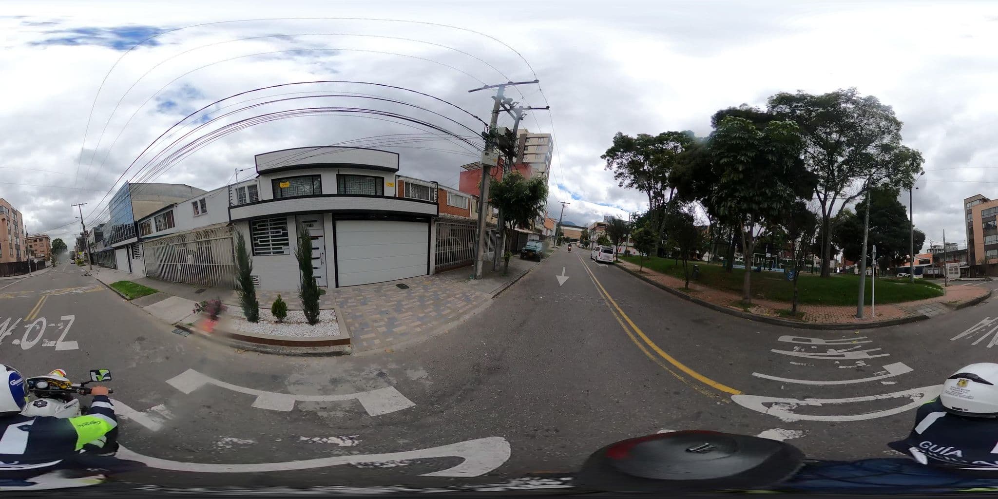 Street view near Hotel Santiago Plaza, Bogotá — © jramonSDM (CC BY-SA · Mapillary)