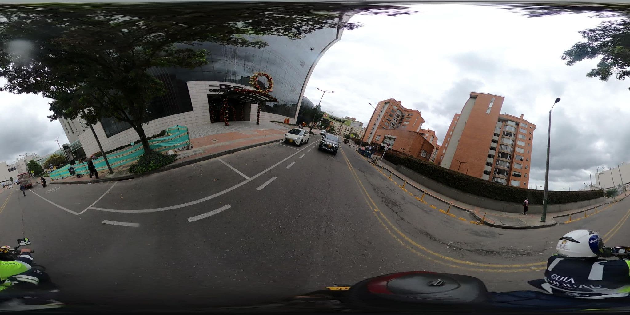 Street view near Hotel Duruelo, Bogotá — © jramonSDM (CC BY-SA · Mapillary)