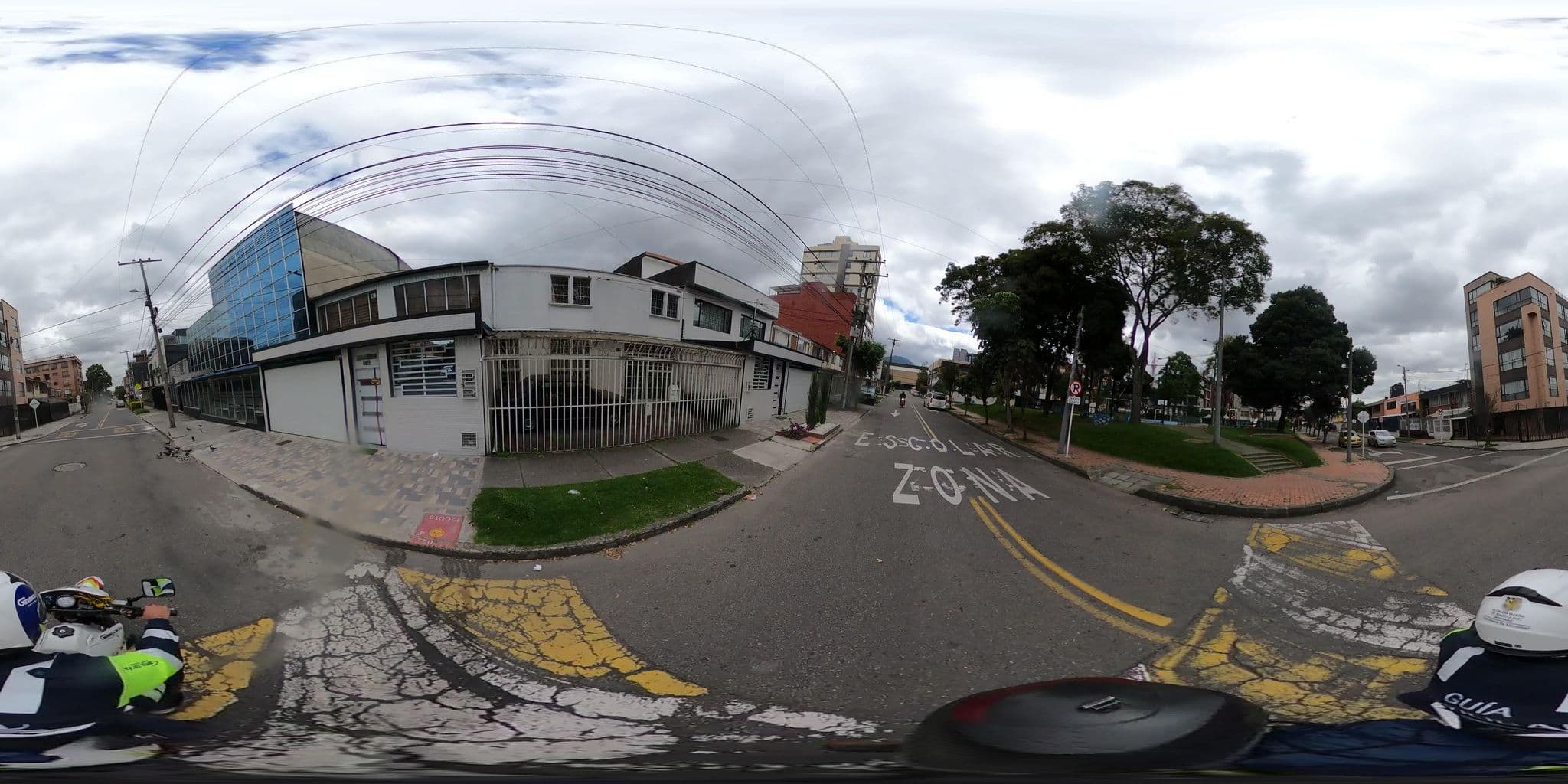 Street view near Hotel TuKasa Inn, Bogotá — © jramonSDM (CC BY-SA · Mapillary)