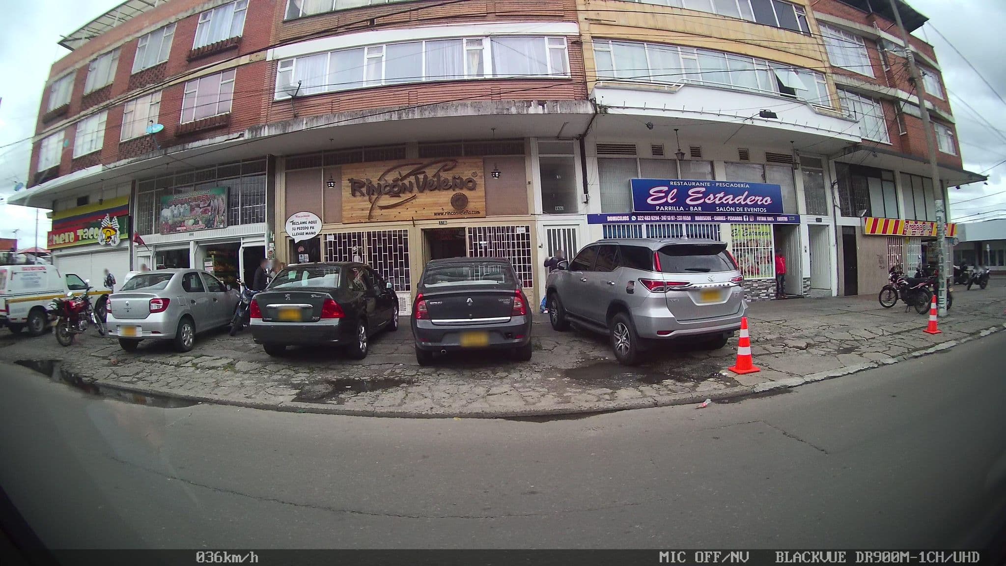Street view near Hotel Casa Santa Isabel, Bogotá — © kaart_4 (CC BY-SA · Mapillary)