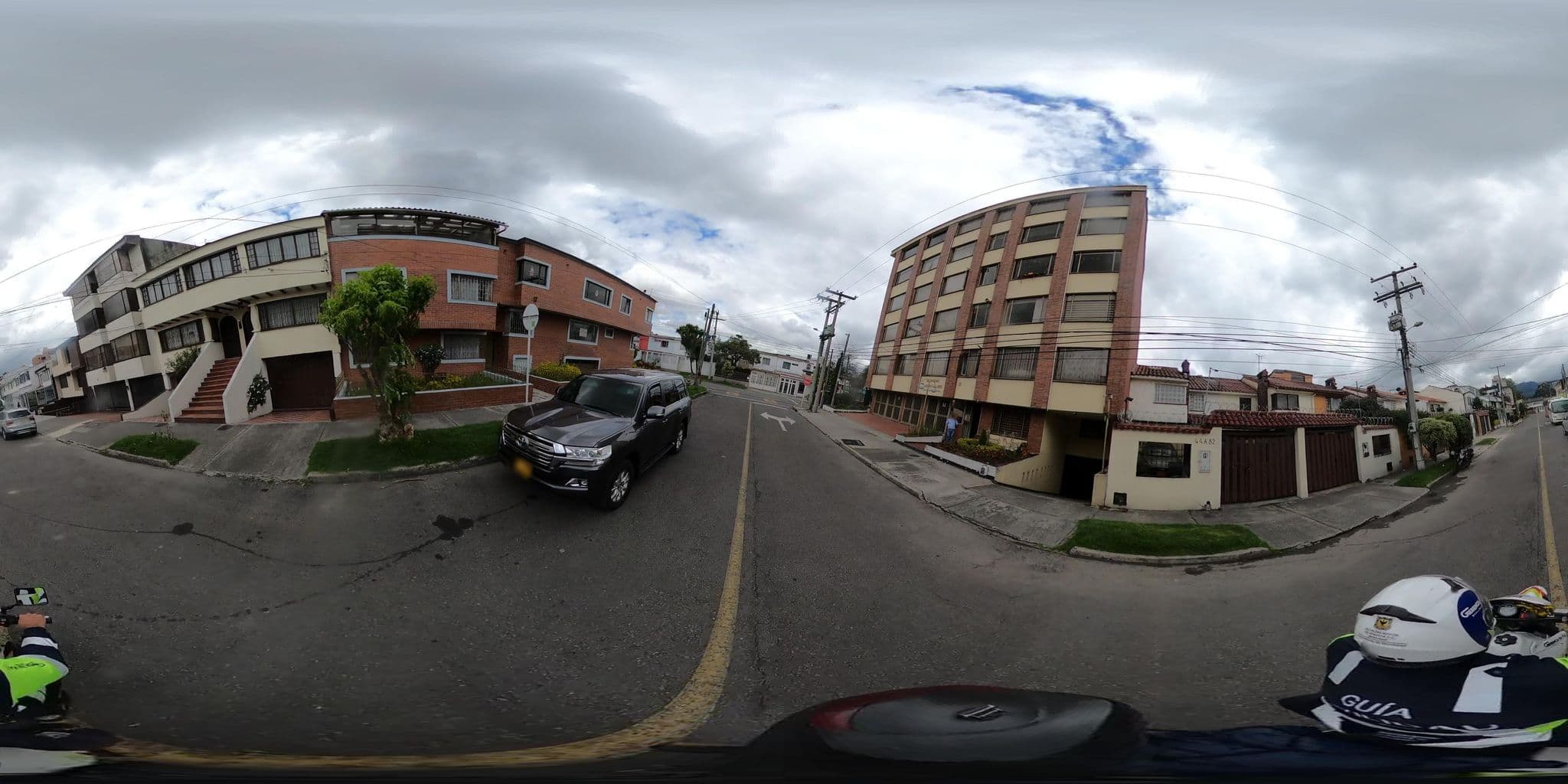 Street view near hotel sebastian inn, Bogotá — © jramonSDM (CC BY-SA · Mapillary)