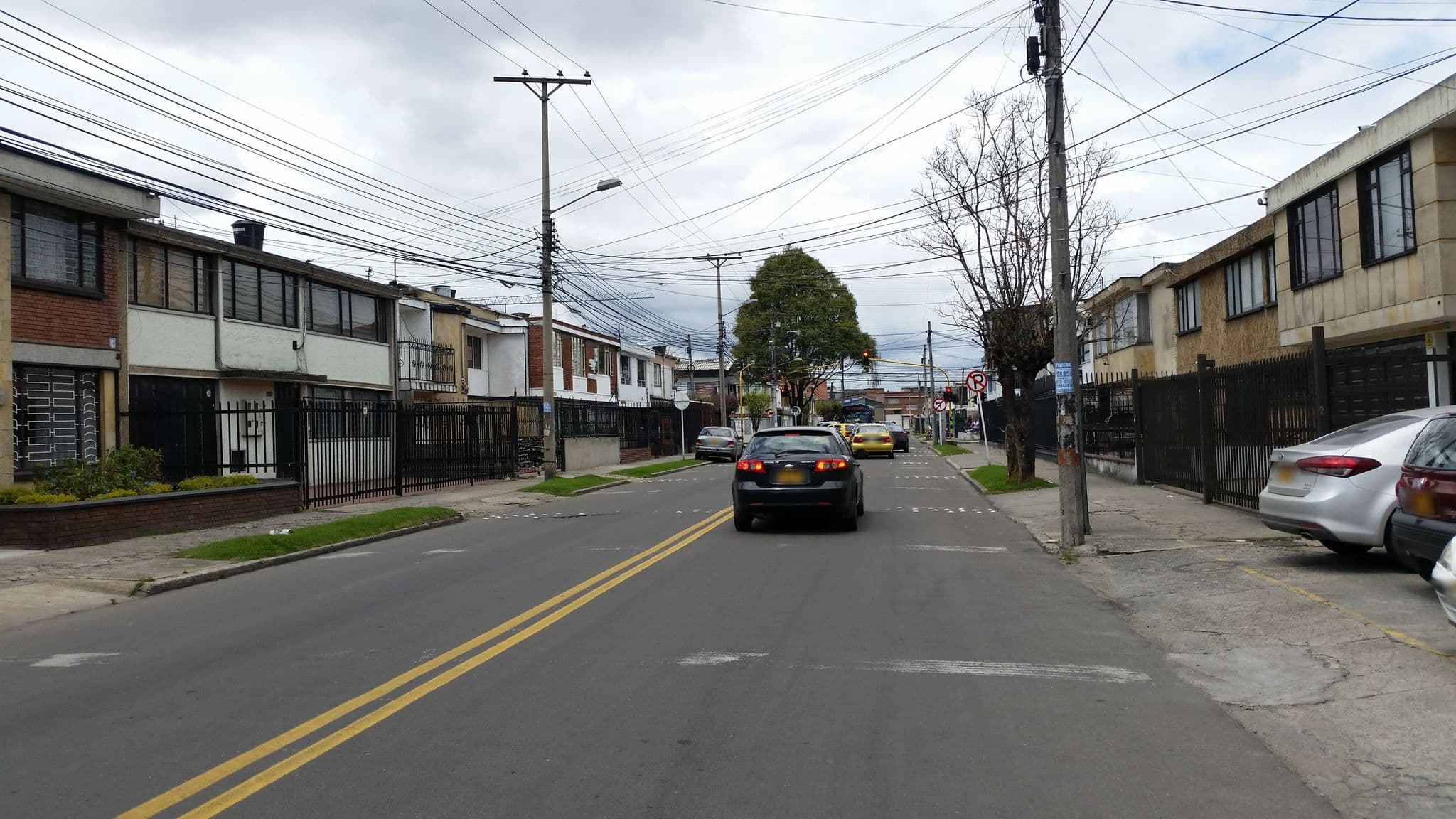 Street view near Villadeporte Colombia Ltda., Bogotá — © ejegg (CC BY-SA · Mapillary)