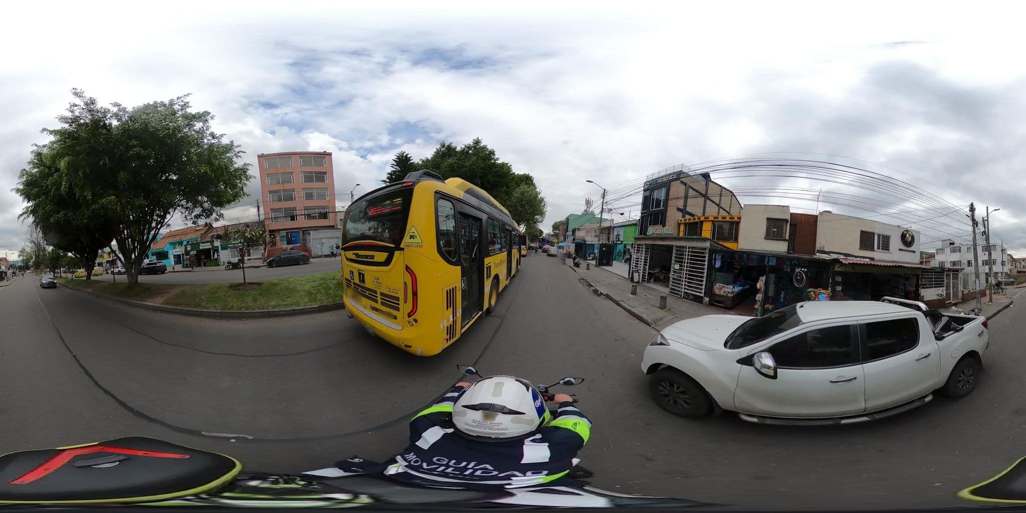 Street view near Inversiones Horizonte S.A.S, Kennedy — © jramonSDM (CC BY-SA · Mapillary)