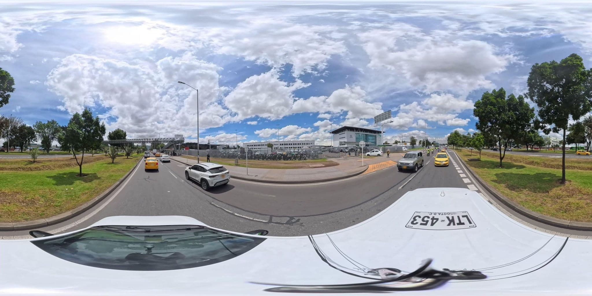 Street view near Hotel Verde Mar, Kennedy — © cgalindop (CC BY-SA · Mapillary)