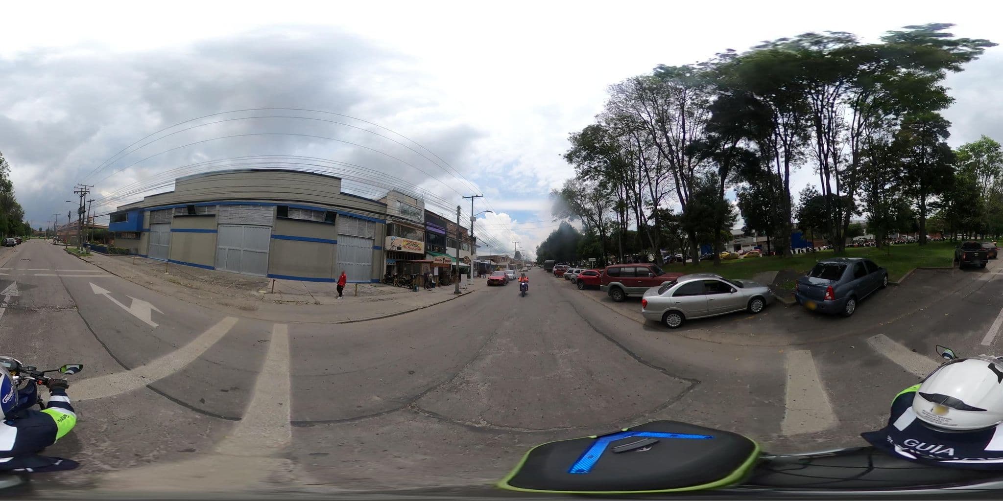 Street view near Hotel Villa Paz, Kennedy — © rbolivar (CC BY-SA · Mapillary)
