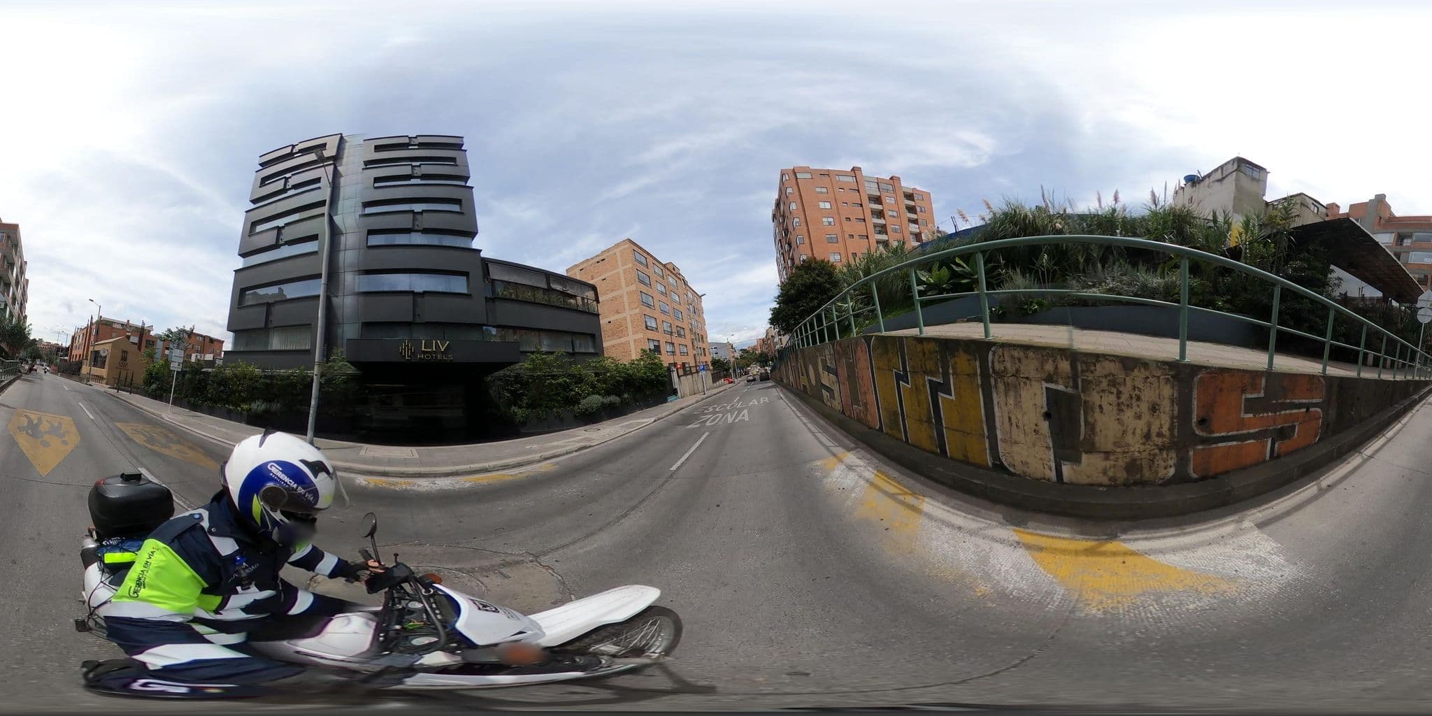 Street view near Liv Hotels, Barrio San Luis — © cgalindop (CC BY-SA · Mapillary)