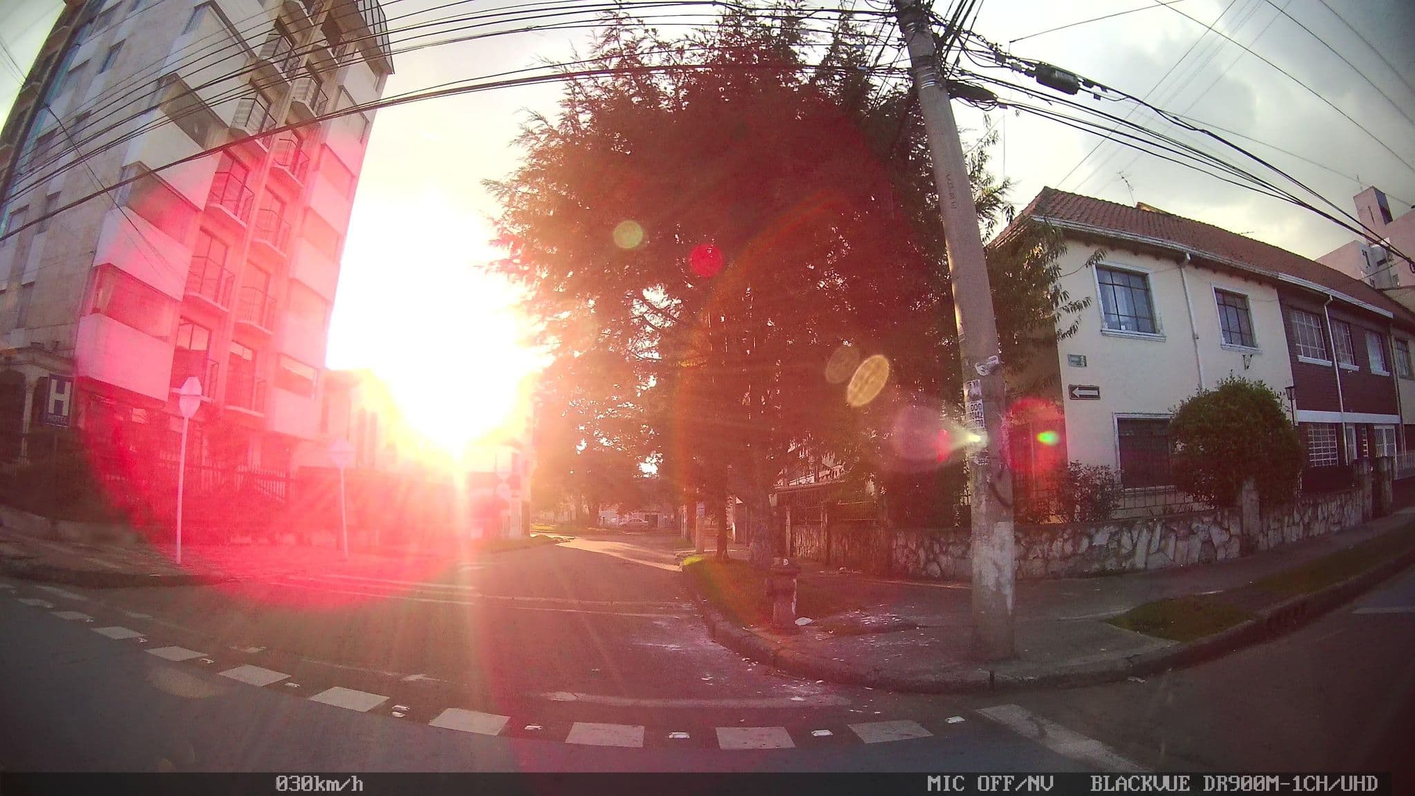 Street view near Hotel Alicante, Bogotá — © kaart5 (CC BY-SA · Mapillary)