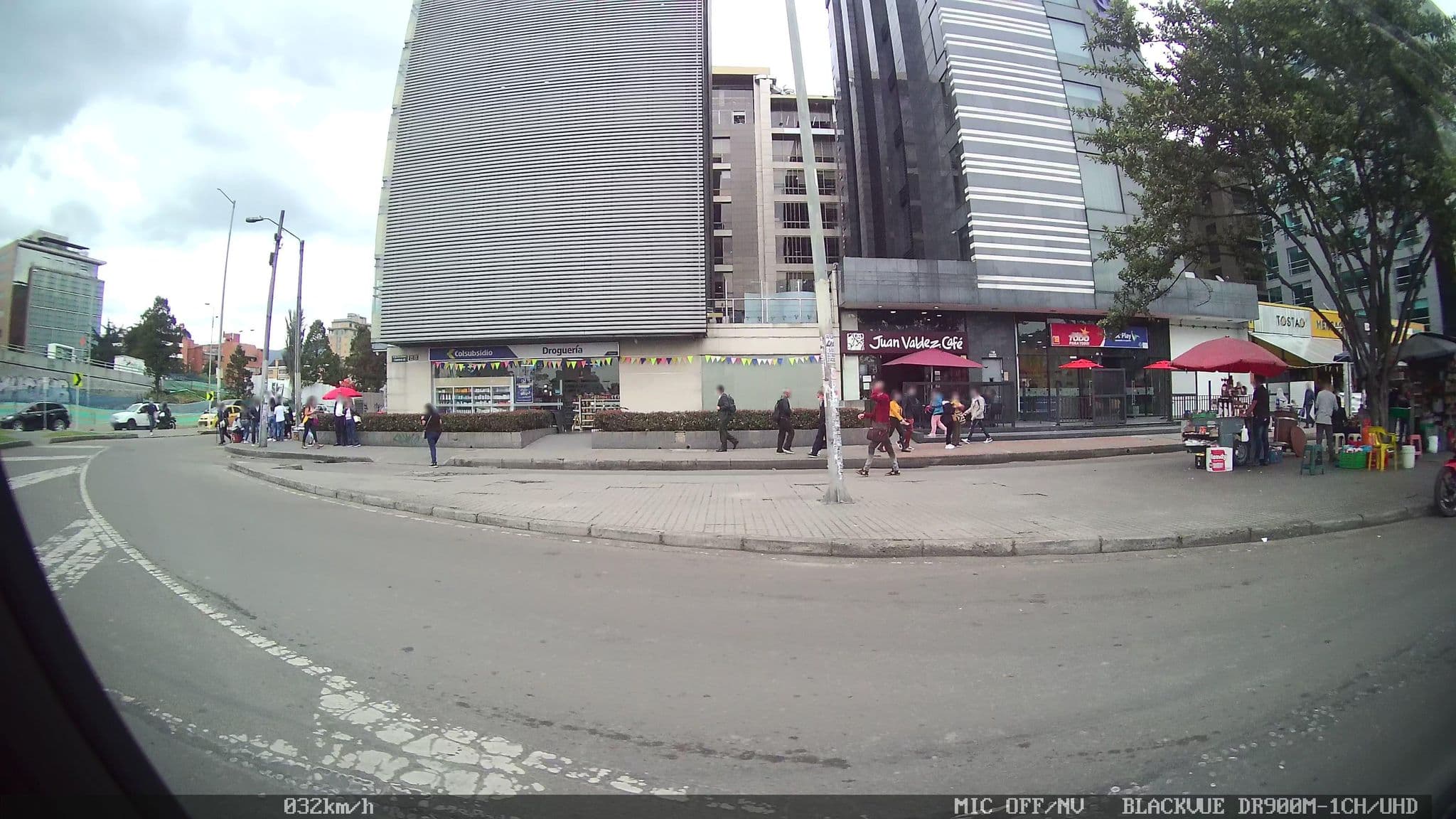 Street view near Hotel GRP 97, Barrio San Luis — © kaart_4 (CC BY-SA · Mapillary)