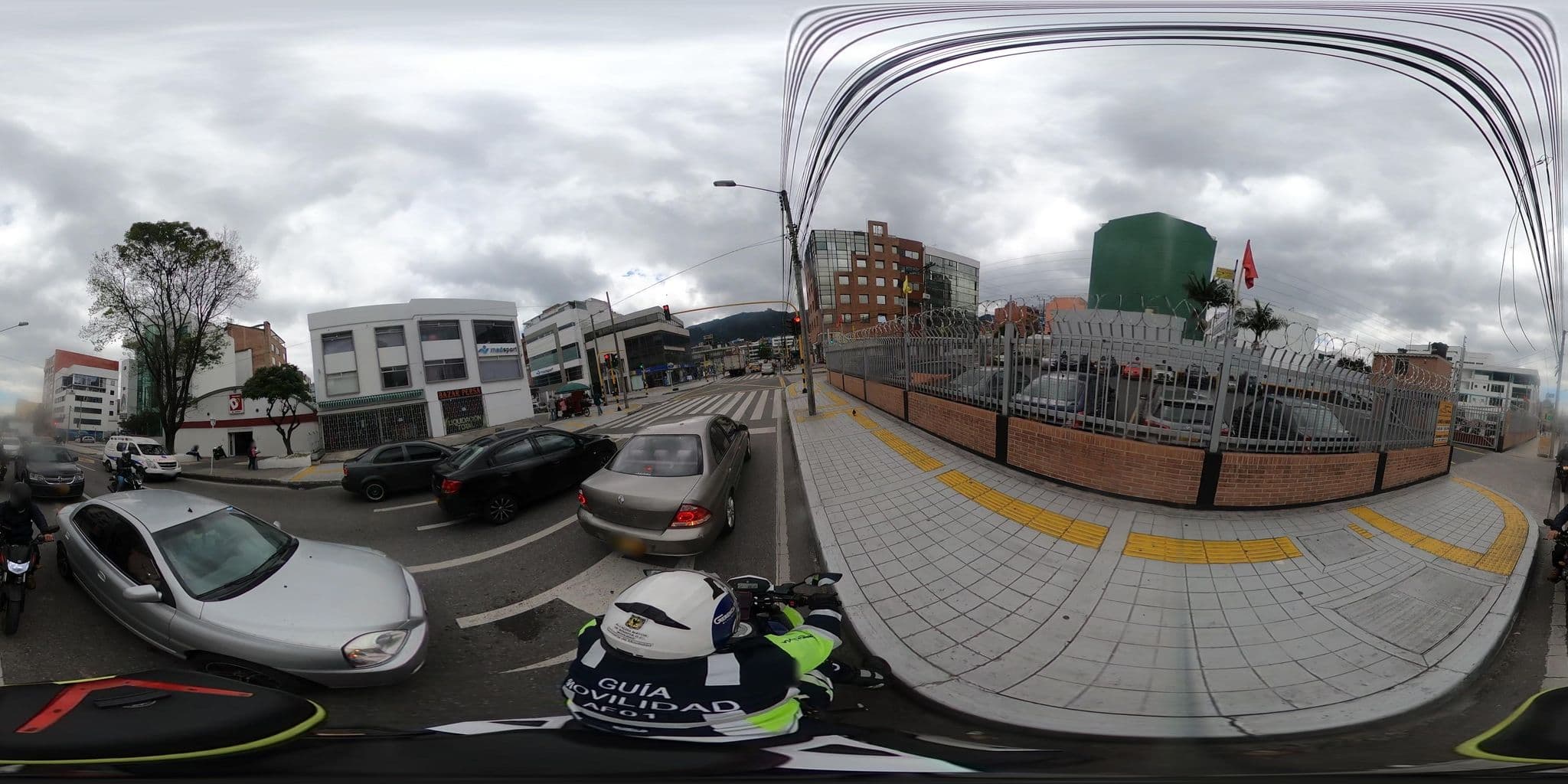 Street view near Northouse, Barrio San Luis — © cgalindop (CC BY-SA · Mapillary)