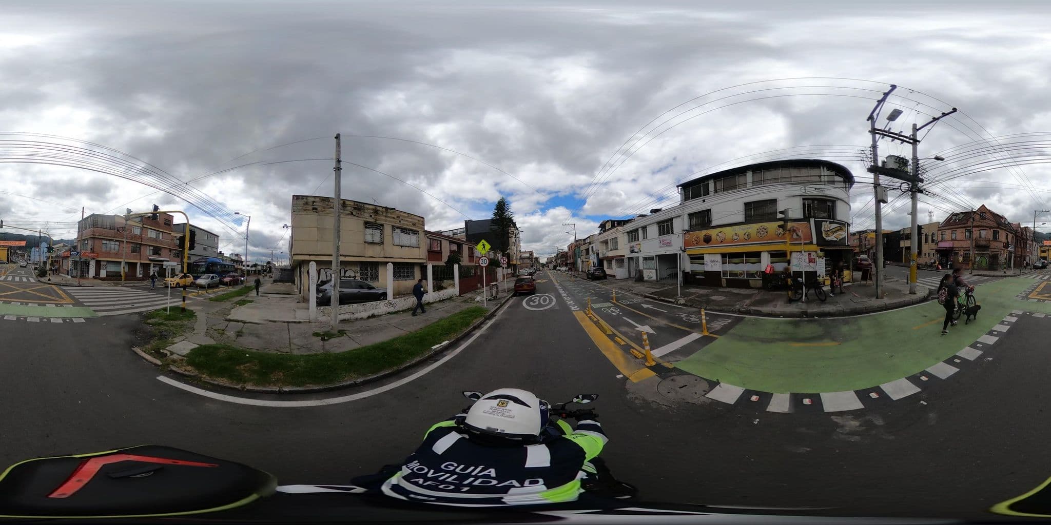Street view near Card Megaprint Ltda, Barrio San Luis — © cgalindop (CC BY-SA · Mapillary)