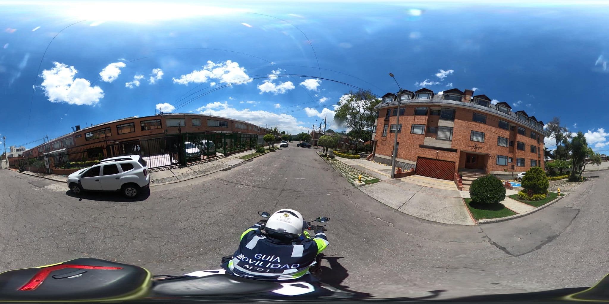Street view near Díaz Granados Germán, Barrio San Luis — © rbolivar (CC BY-SA · Mapillary)