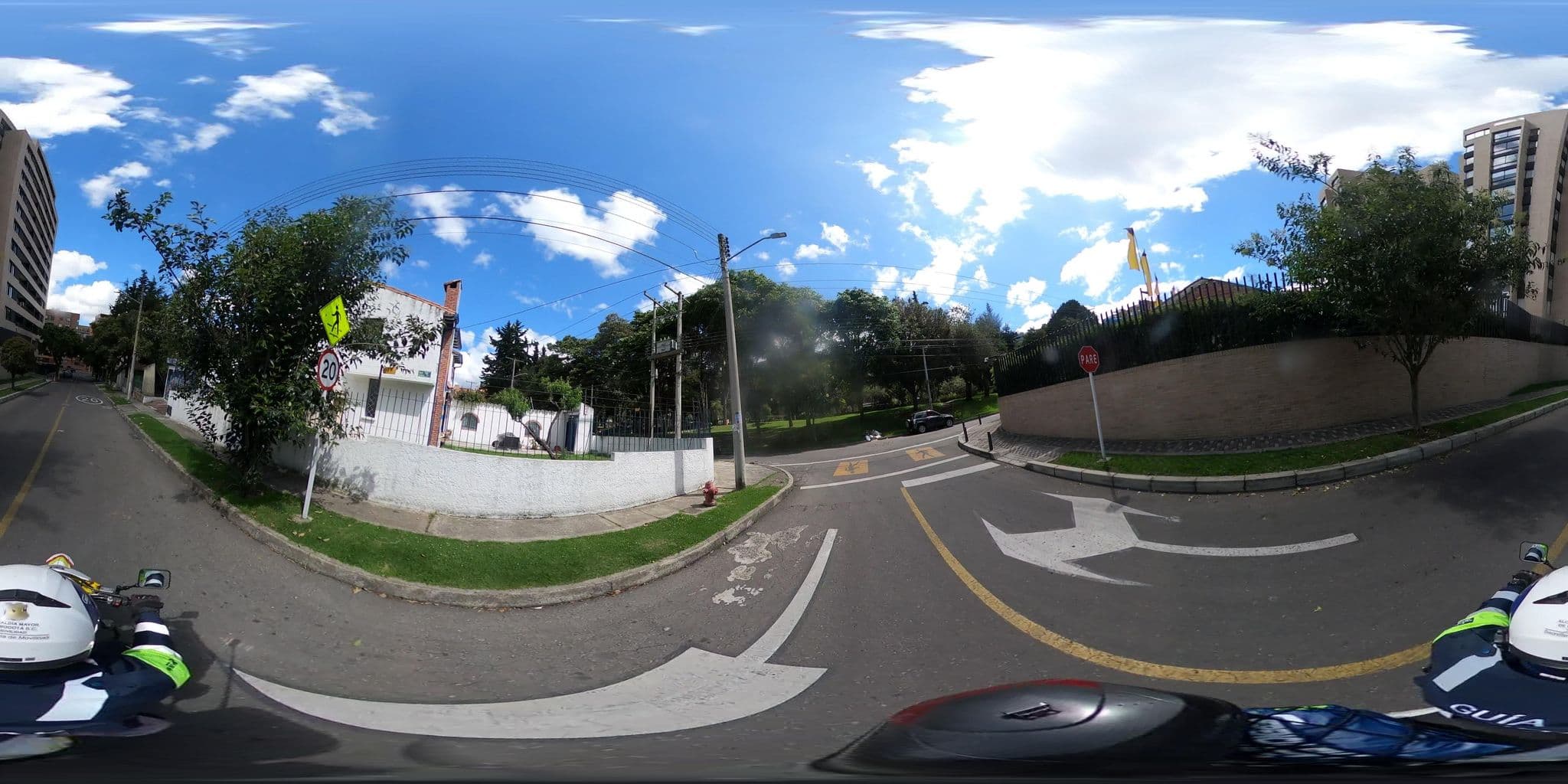 Street view near Aloha Hostel, Barrio San Luis — © cgalindop (CC BY-SA · Mapillary)