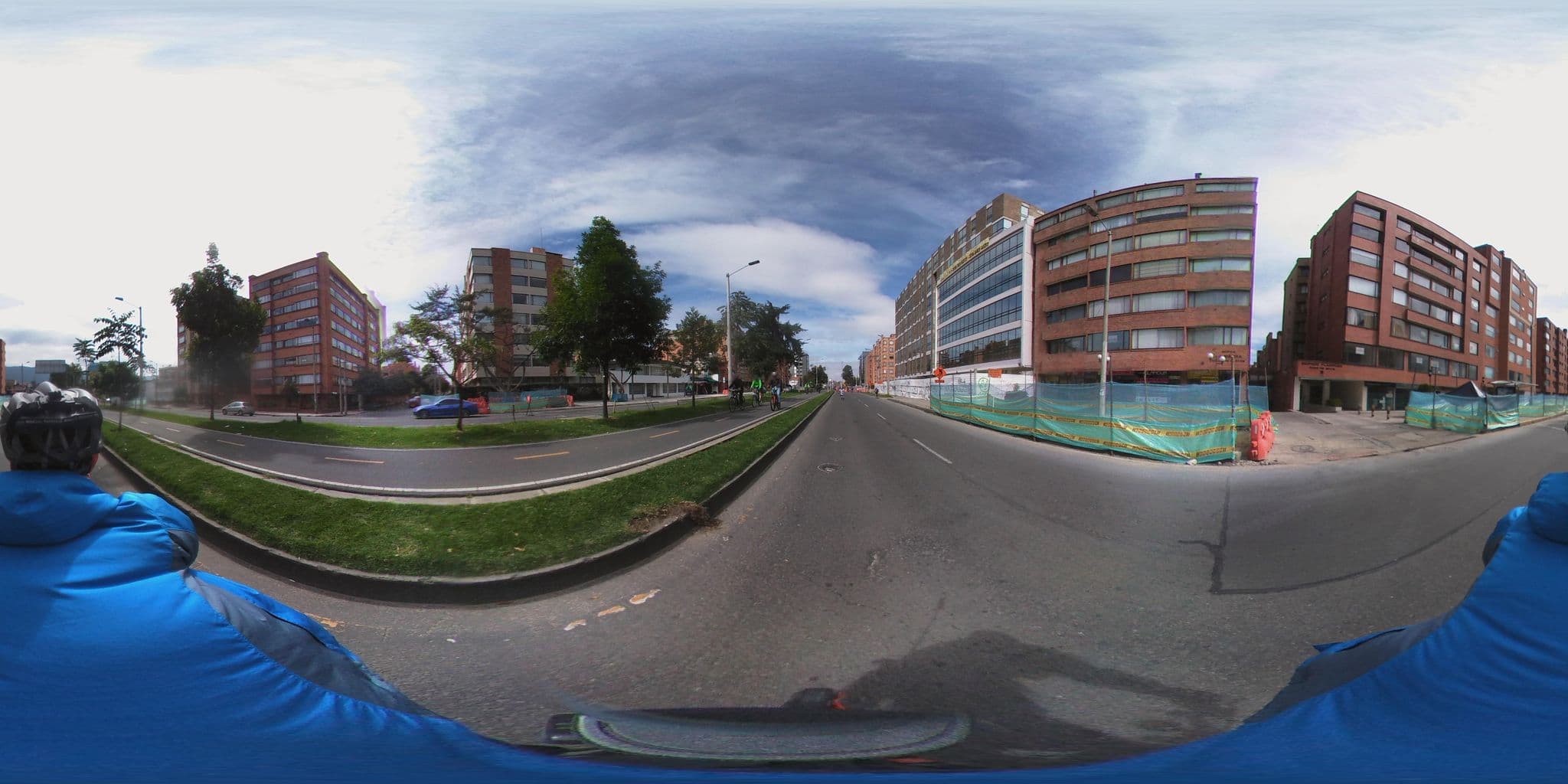 Street view near Hotel Casa de Los Fundadores, Barrio San Luis — © angoca (CC BY-SA · Mapillary)