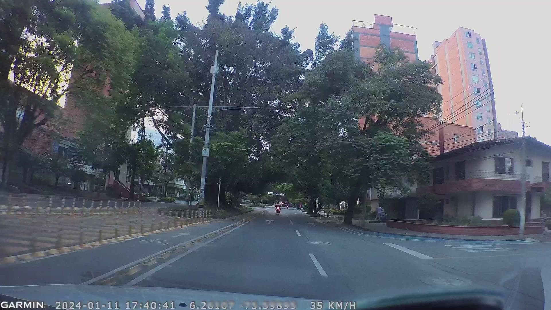 Street view near Casa Habitat, Medellín — © ljtoro (CC BY-SA · Mapillary)