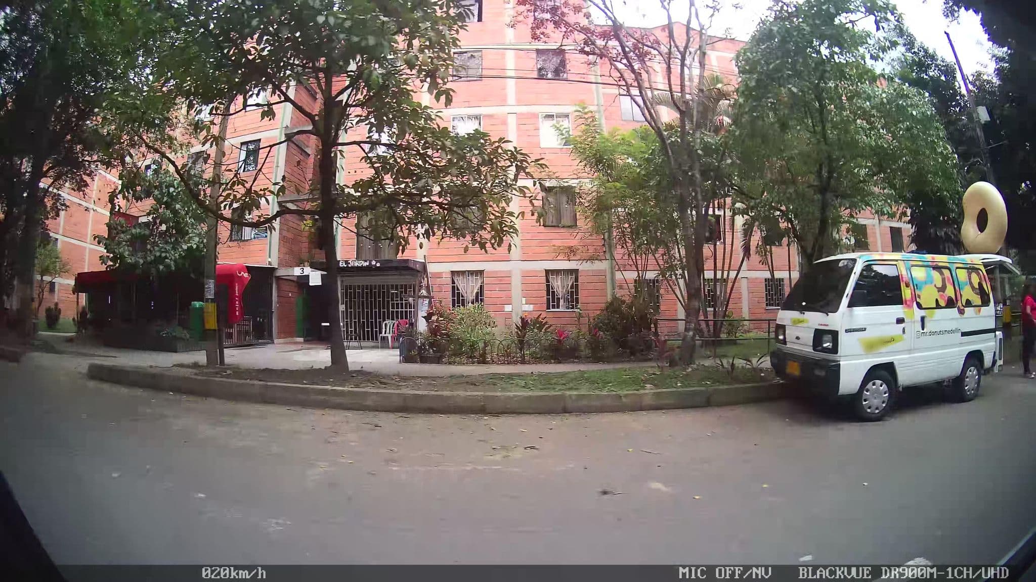 Street view near Alquiler de Fincas para Eventos Antares Recreación, Medellín — © kaart_4 (CC BY-SA · Mapillary)